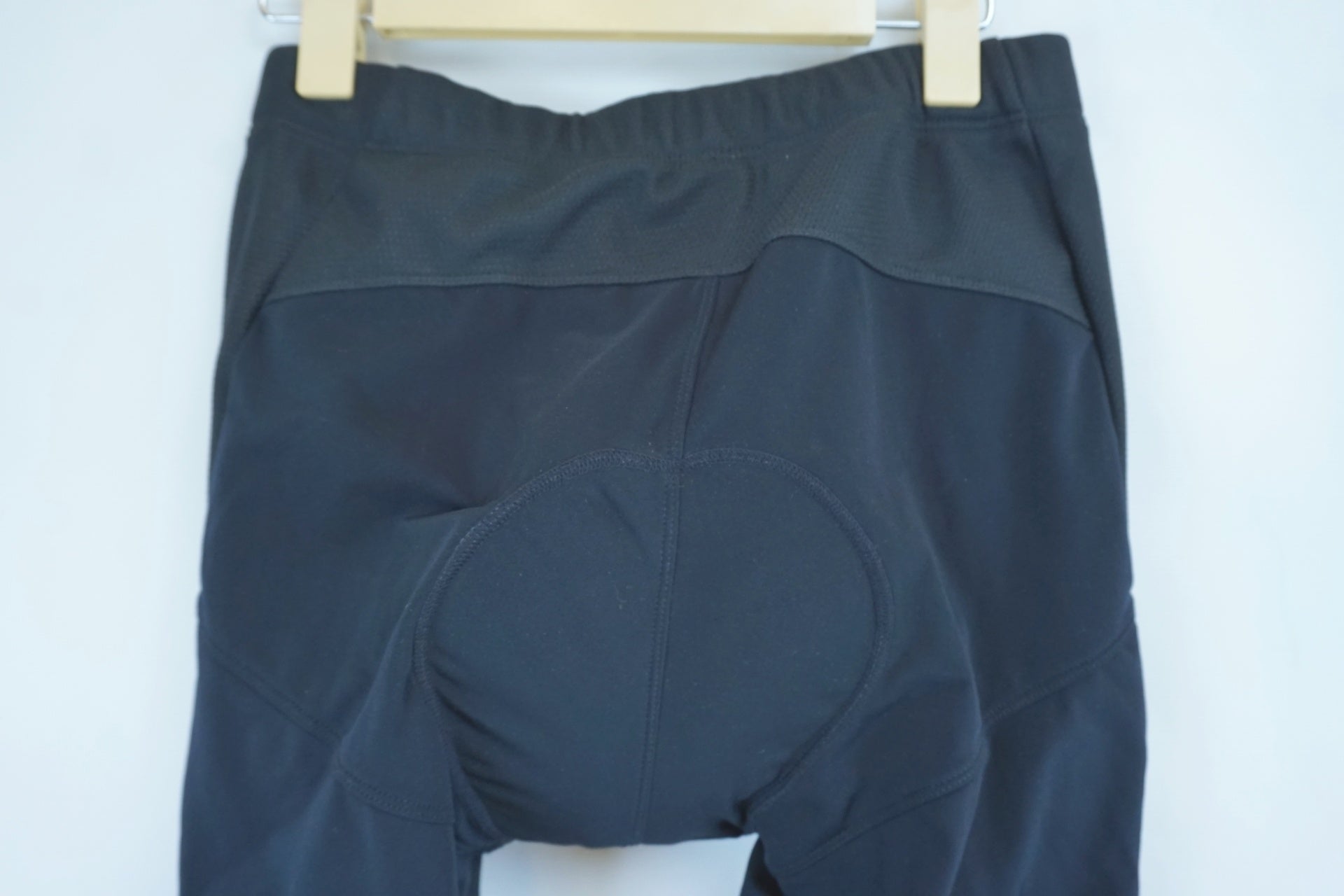 APT 「エーピーティー」 ウインドブレーク Mサイズ サイクルタイツ / 有明ガーデン店