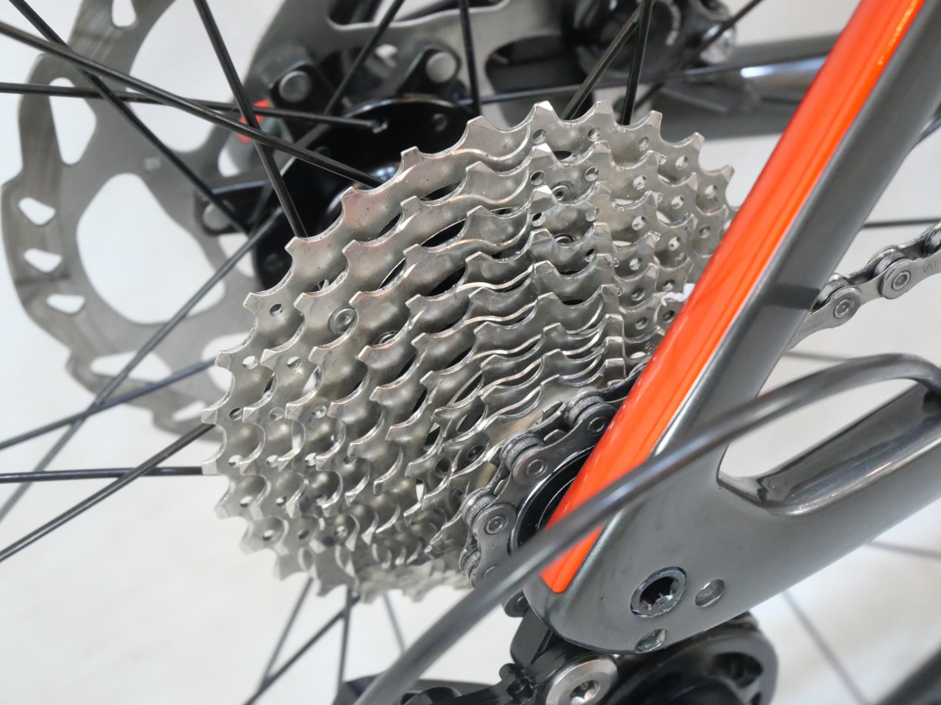 TREK 「トレック」 EMONDA SL5 DISC 2023年モデル ロードバイク / バイチャリ浦和ベース