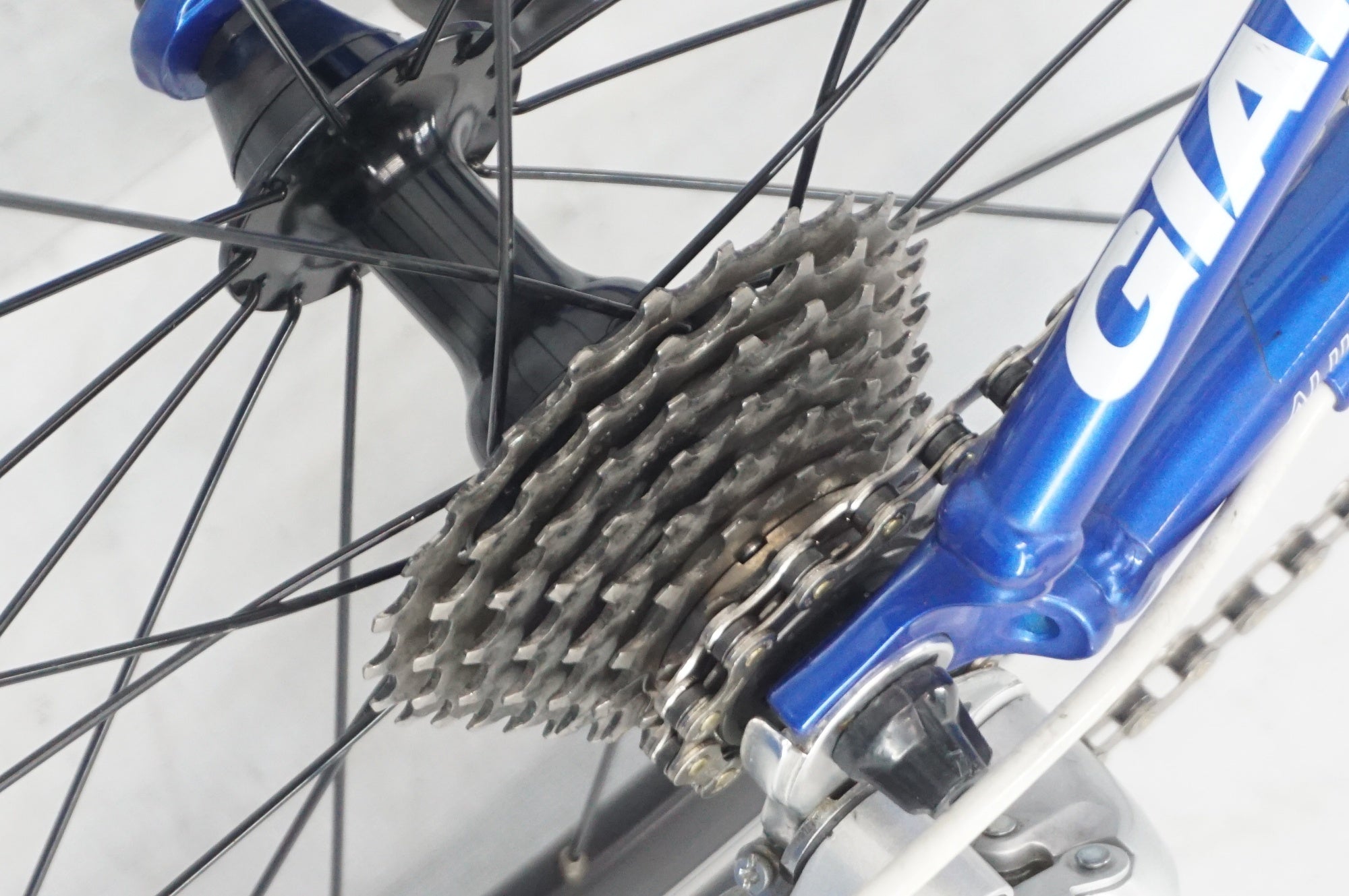 GIANT 「ジャイアント」 IDIOM2 2012年モデル 20インチ ミニベロ / 阪急塚口店