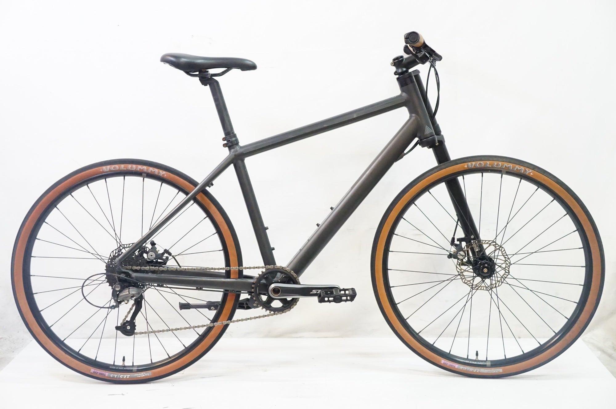 ほぼ未使用●キャノンデール● BADBOY3 アーバンクロスバイク サイズ：SM CANNONDALE 「キャノンデール」 BADBOY 3 年式不明 クロスバイク
