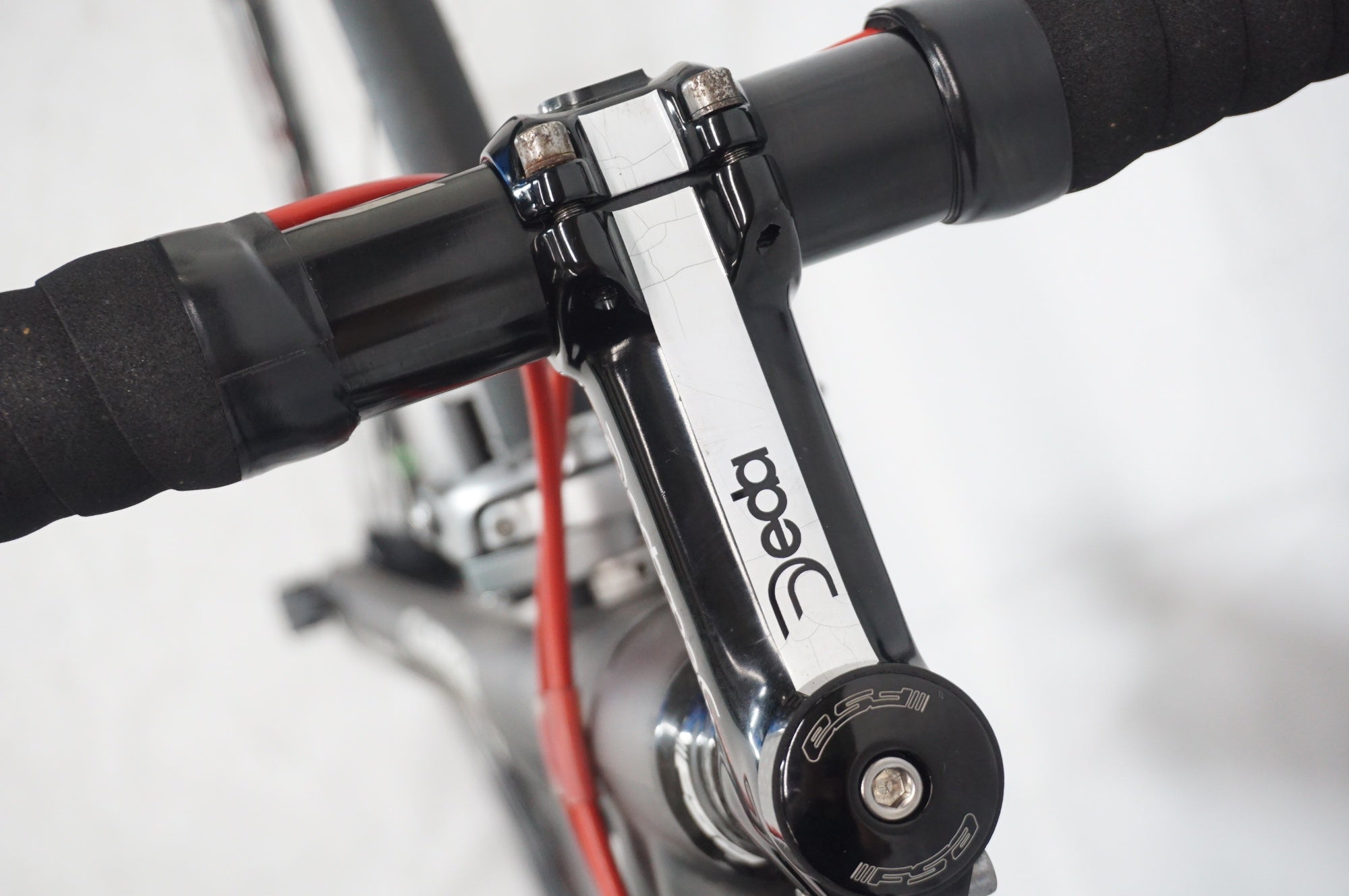 CARRERA 「カレラ」 VELENO ULTEGRA 2012年モデル ロードバイク / 阪急塚口店