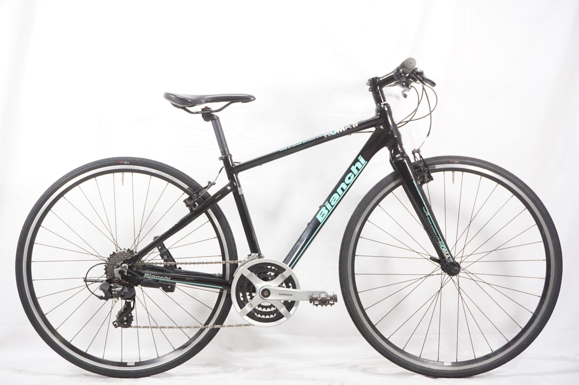 【12/7までに取りに来ていただける方限定】ビアンキ 2016年モデルROMA4 BIANCHI 「ビアンキ」 ROMA4 2016年モデル クロスバイク / AKIBA店