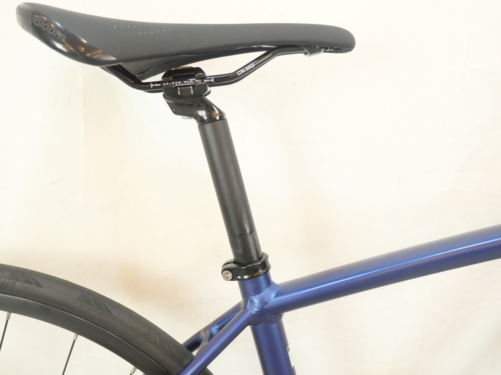 KHODAA BLOOM 「コーダーブルーム」 FARNA DISC 2022年モデル ロードバイク / 有明ガーデン店