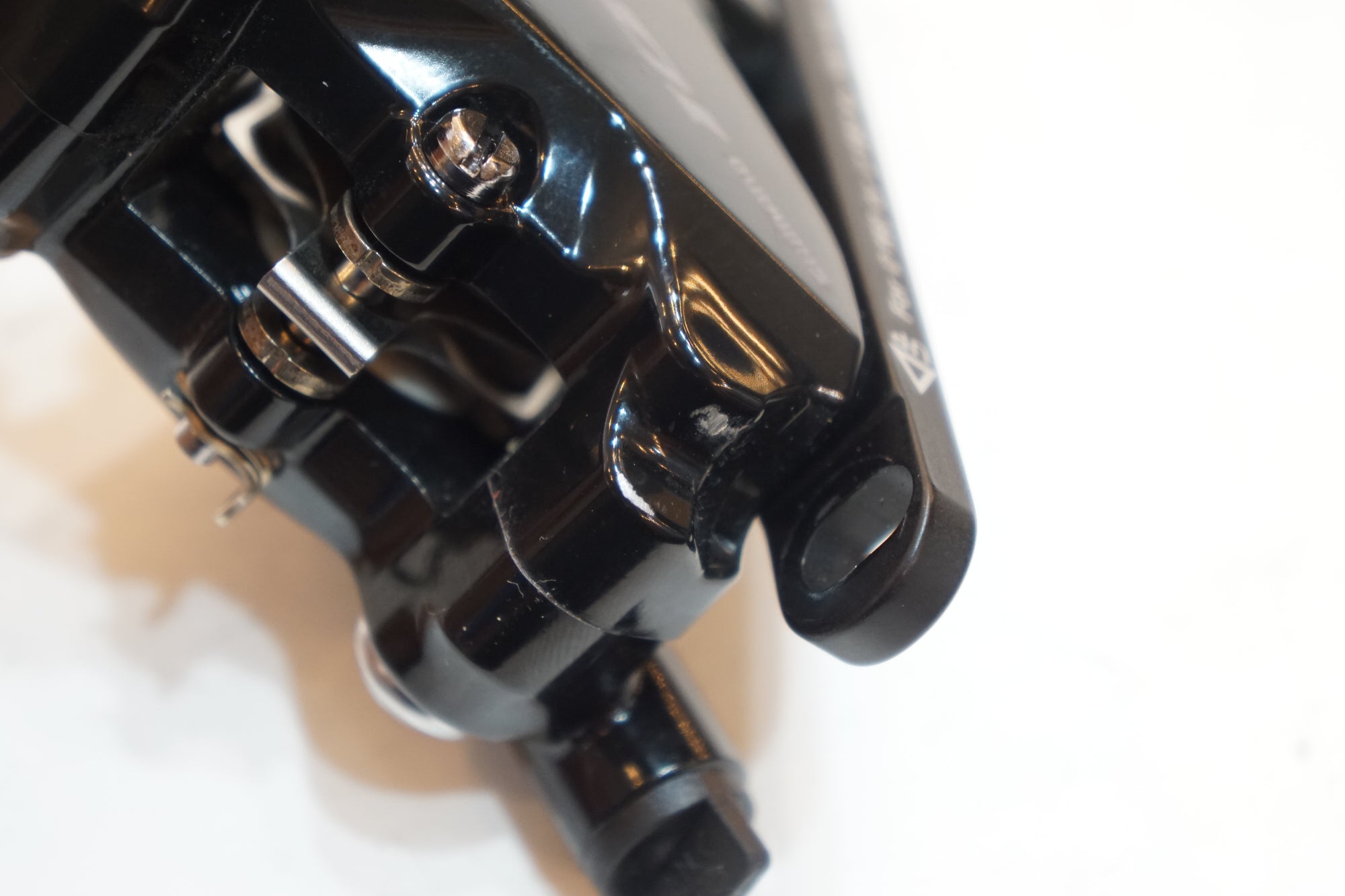 SHIMANO 「シマノ」 105 BR-R7070 ディスクブレーキセット / バイチャリ浦和ベース