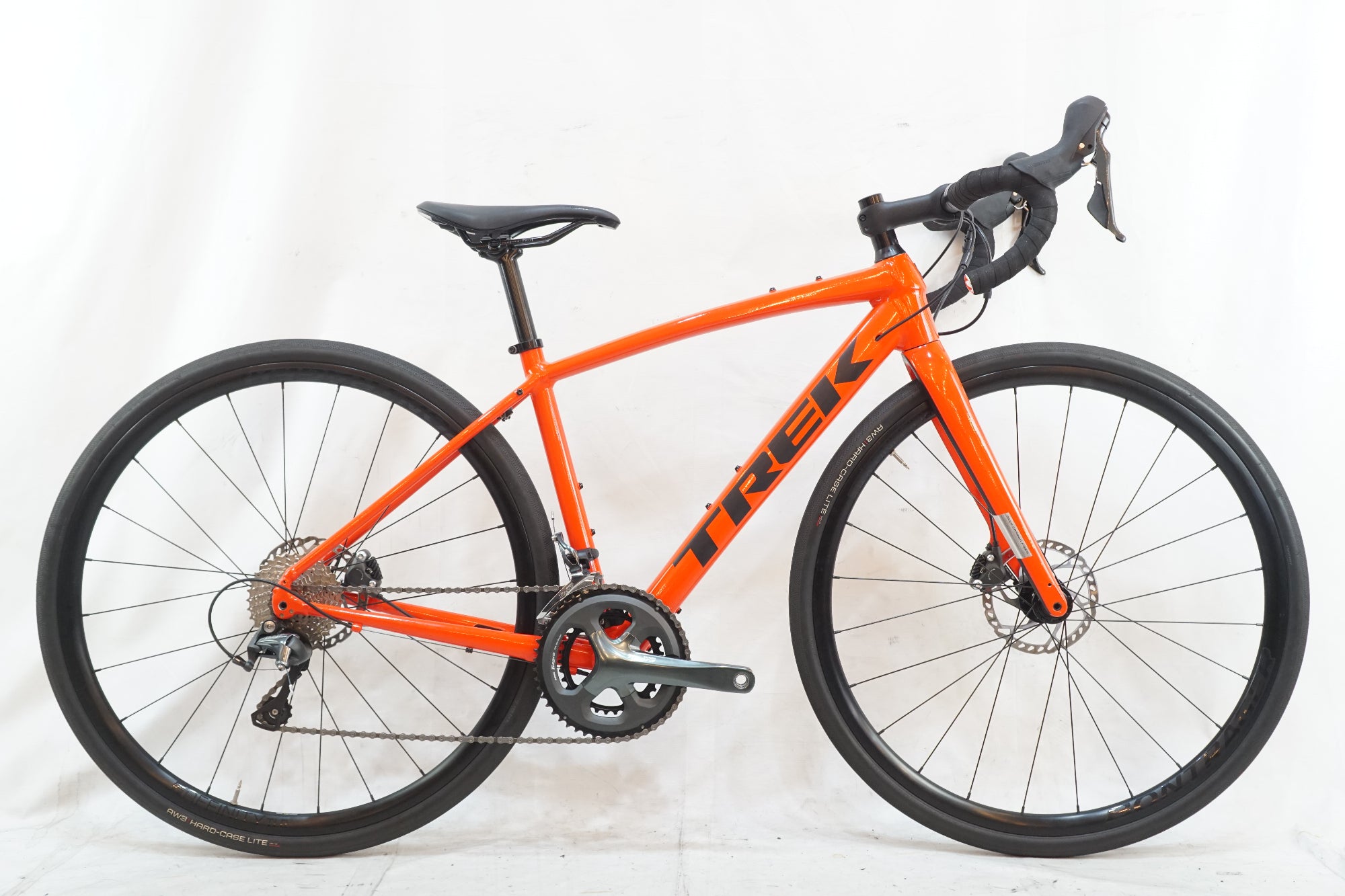 TREK 「トレック」 DOMANE AL4 DISC 2022年モデル ロードバイク / バイチャリ浦和ベース