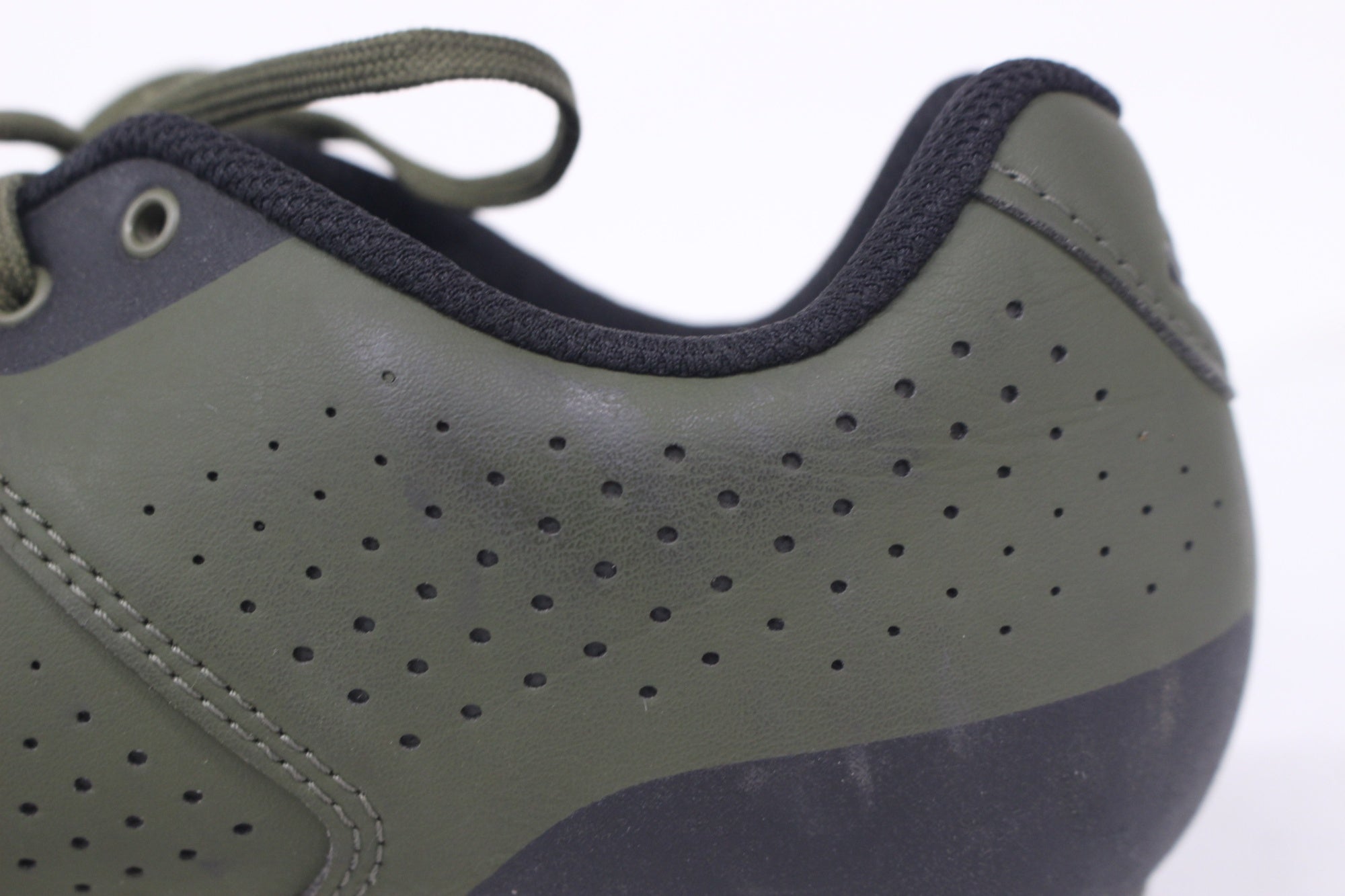 GIRO 「ジロ」 PRIVATEER LACE EU42 ビンディングシューズ / 阪急塚口店