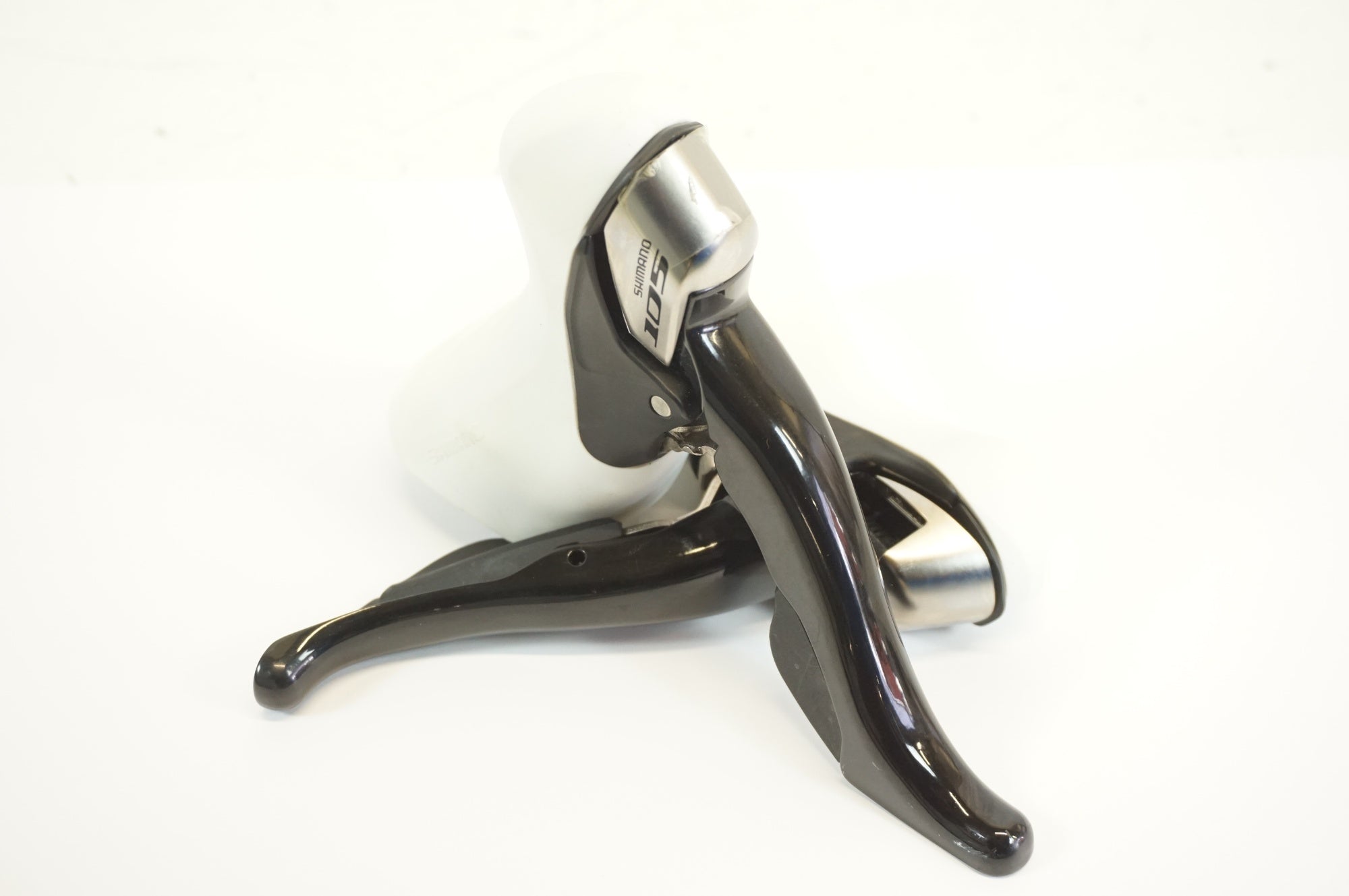 デュアルコントロールレバー ST-5700 105 2x10s シマノ SHIMANO 「シマノ」 105 ST-5700 デュアルコントロールレバー