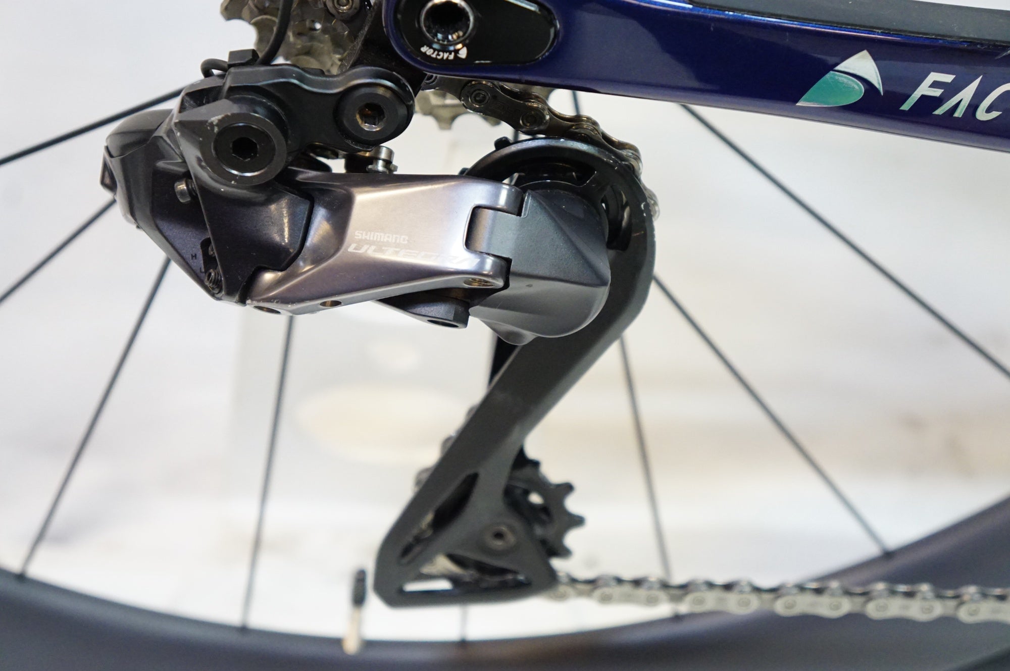 FACTOR 「ファクター」 OSTRO VAM ULTEGRA Di2 2023年モデル ロードバイク / 熊谷本店