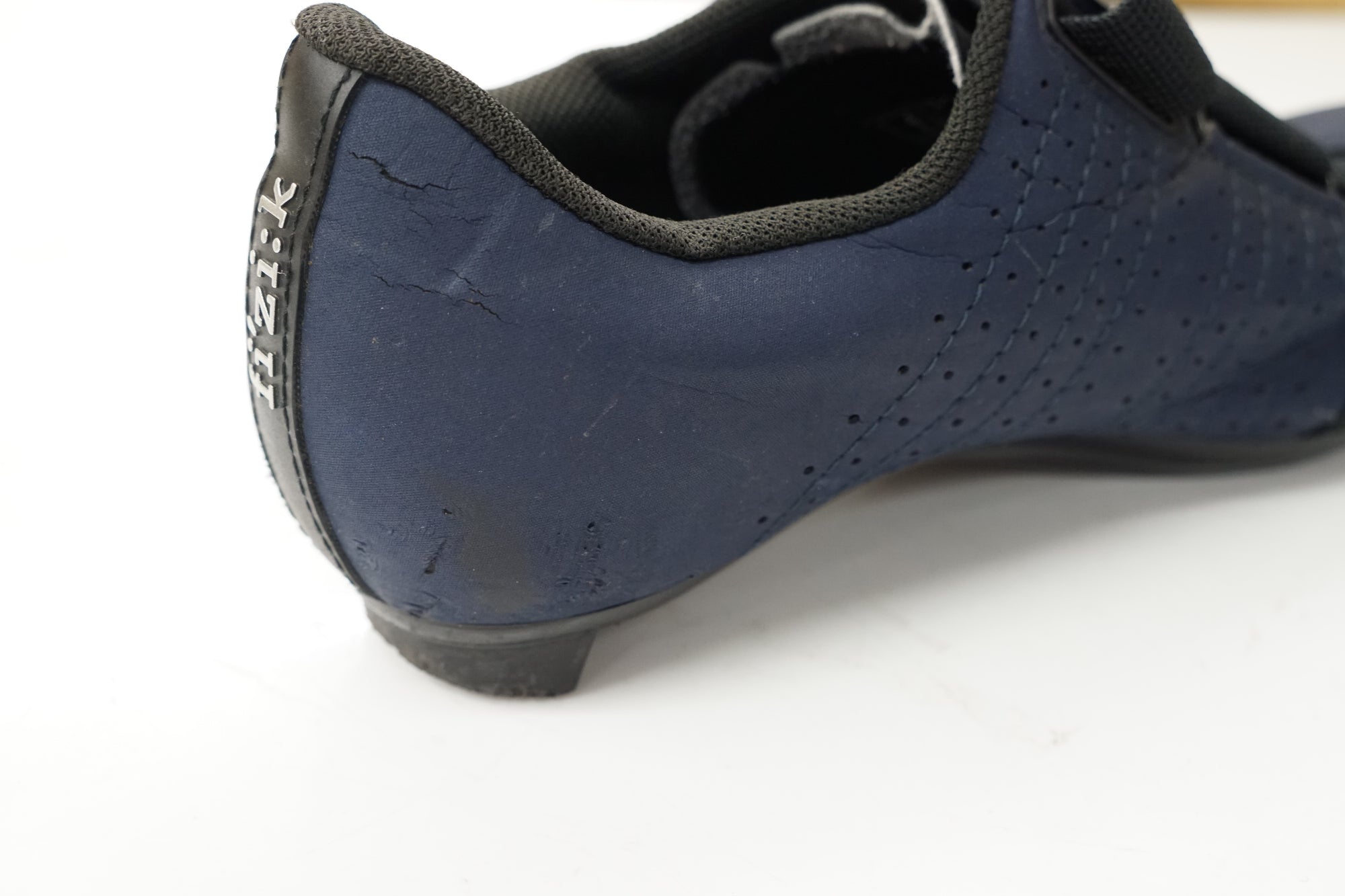 FIZIK 「フィジーク」 TEMPO R5 23.0cm シューズ / バイチャリ浦和ベース