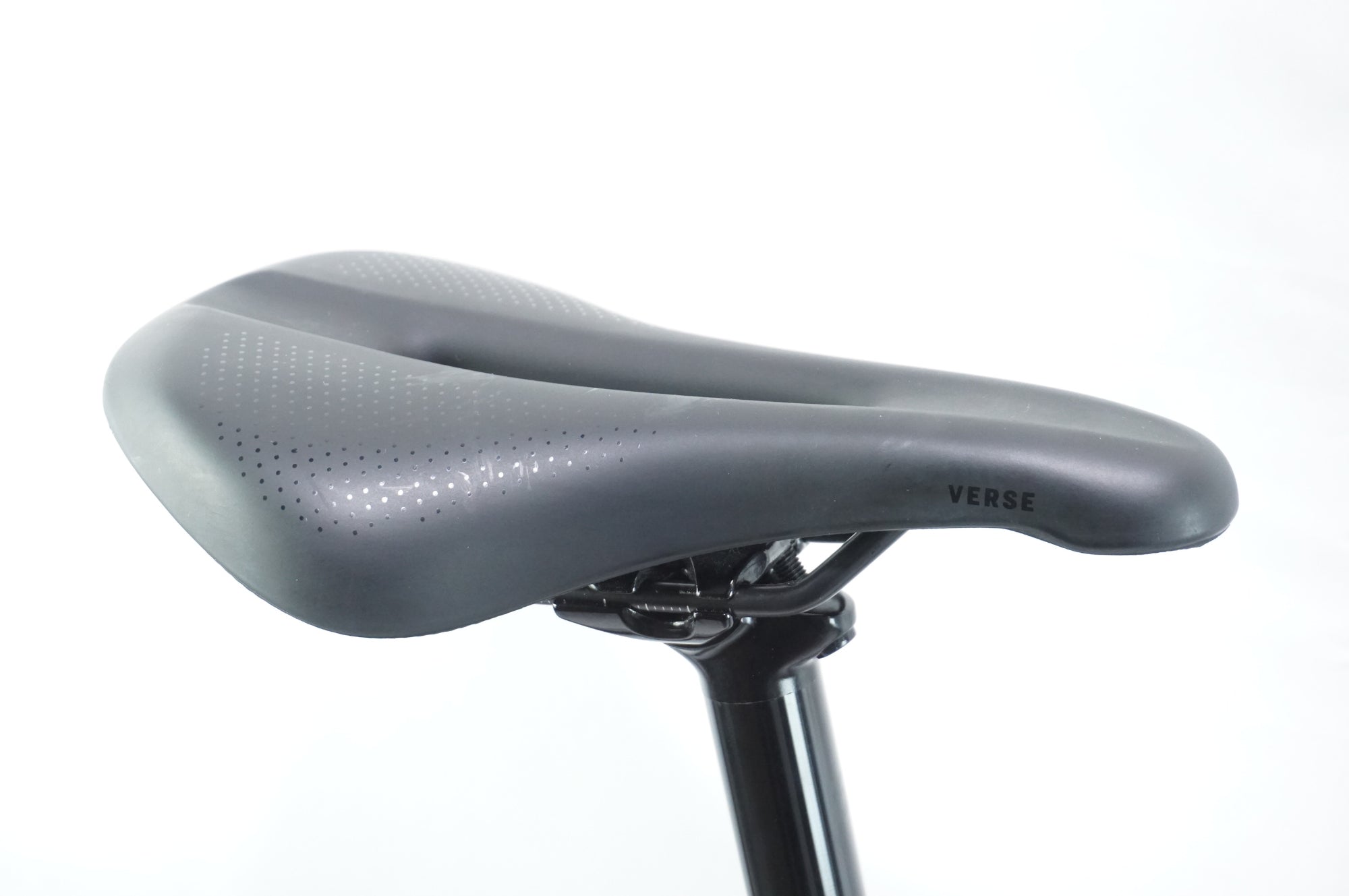 TREK 「トレック」 DOMANE AL2 GEN4 2026年モデル ロードバイク / 中目黒店