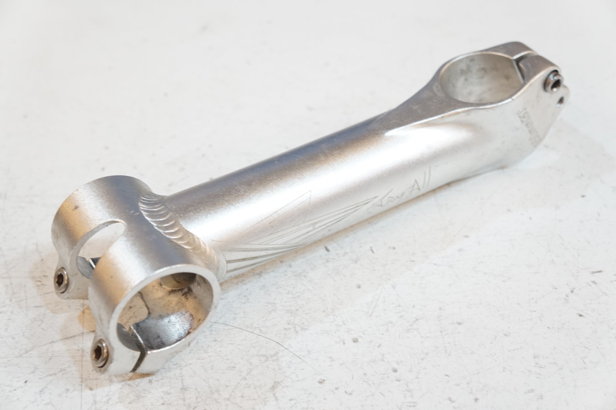 TRY ALL 「トライ オール」 150mm φ31.8 30° ステム / バイチャリ浦和ベース