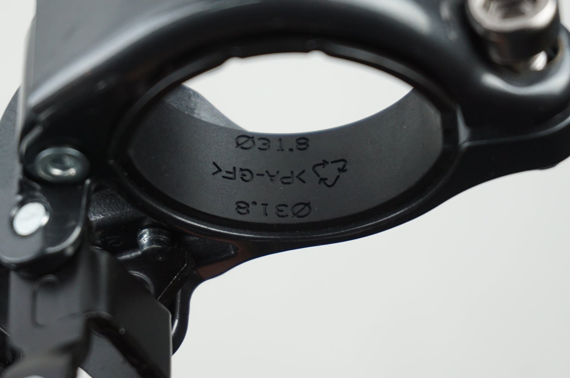 SHIMANO 「シマノ」 CLARIS FD-R2030 φ31.8 フロントディレイラー / 川越店