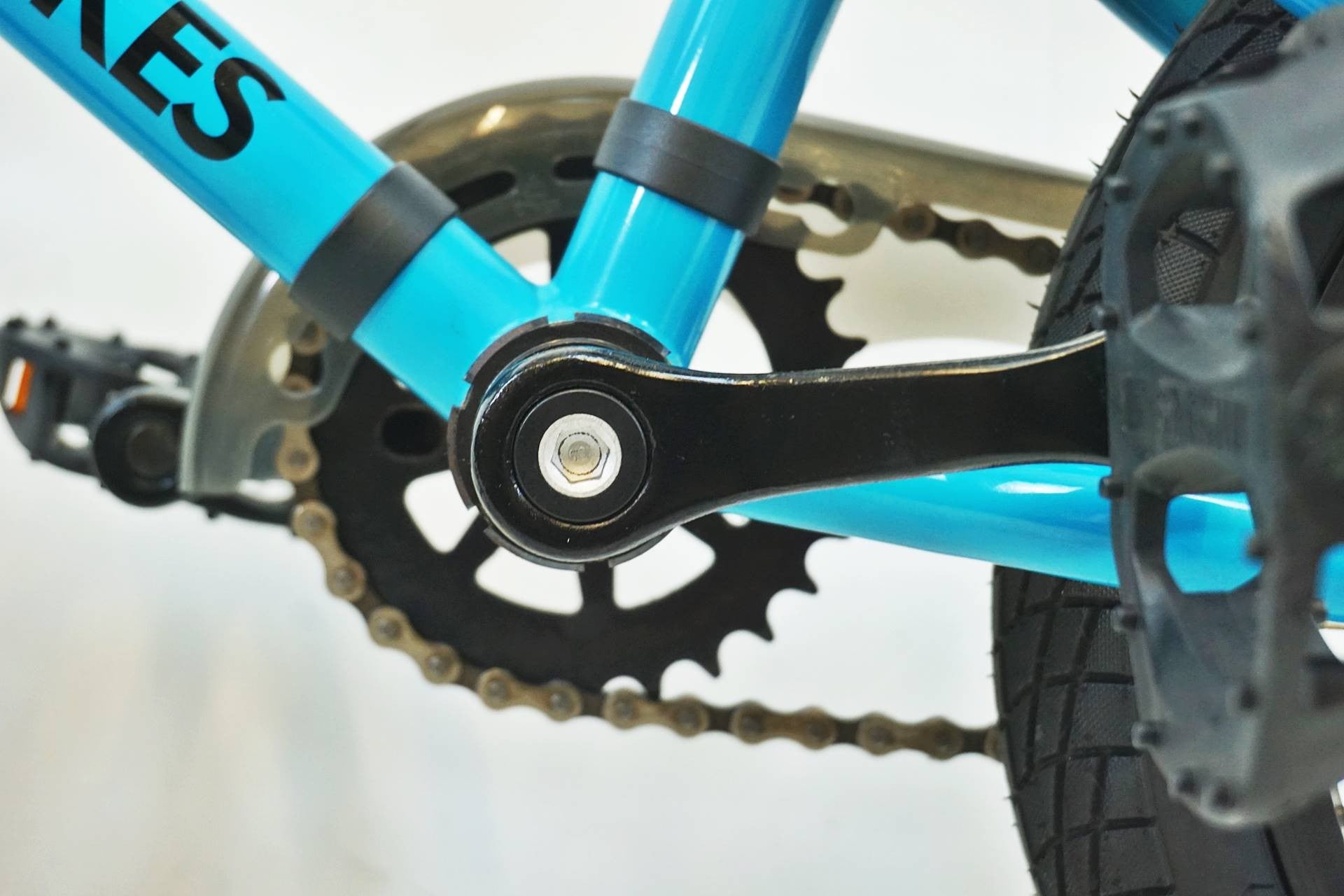 ARESBIKES 「アーレスバイク」 A/KID 14インチ 2022年モデル キッズバイク / 有明ガーデン店