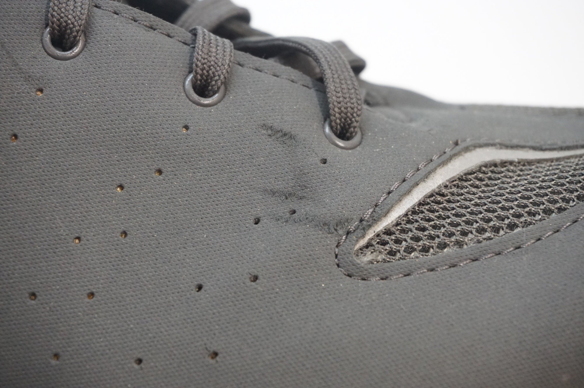 MAVIC 「マヴィック」 AKSIUM III 40.2/3(25.5cm)サイズ シューズ / 福岡店