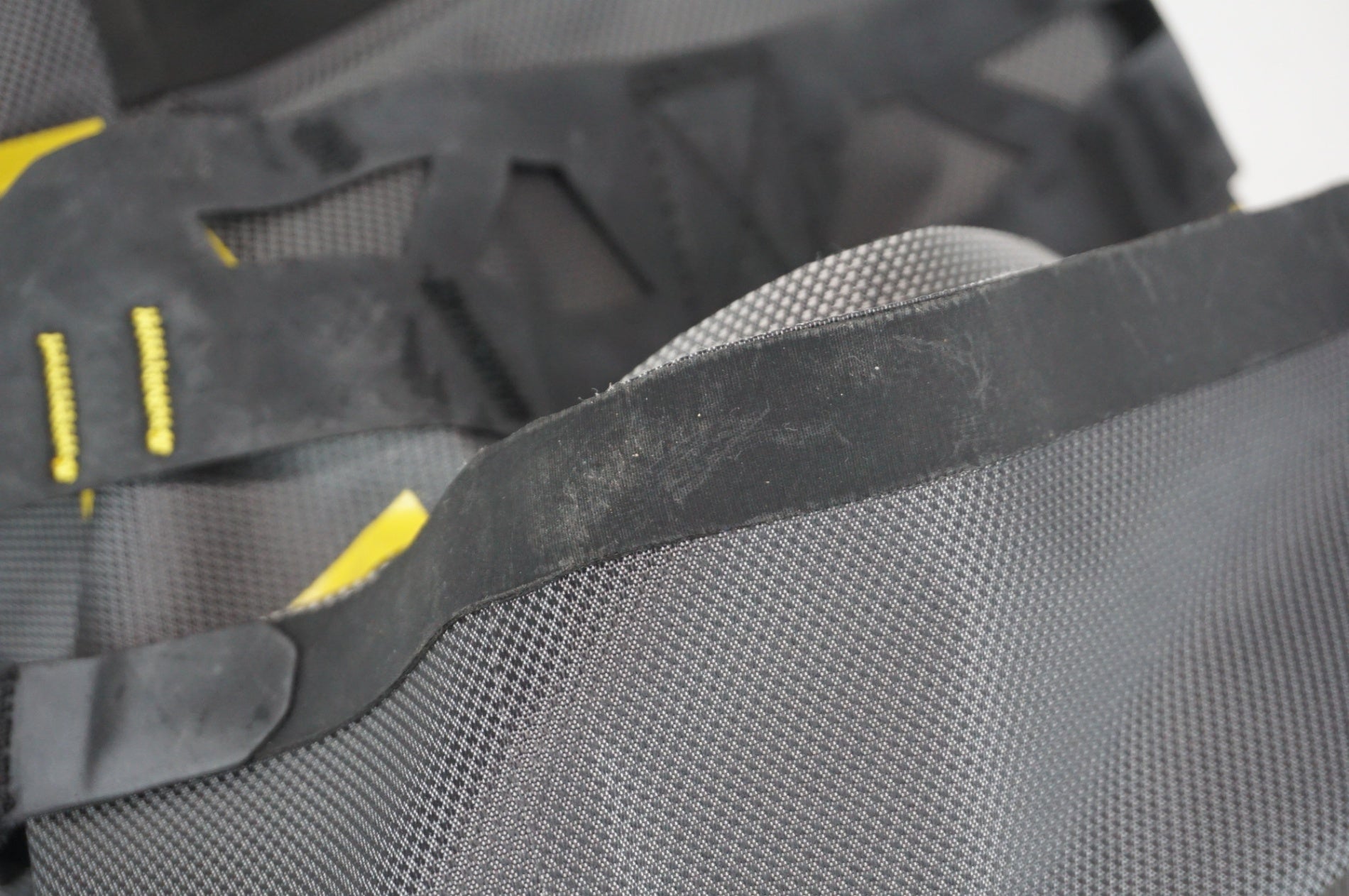 APIDURA 「アピデュラ」 エクスペディション 9L サドルパック / 阪急塚口店