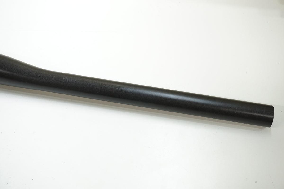 ジャンク 3T 「スリーティー」 カーボン φ31.8 640mm フラットバーハンドル / 大宮店