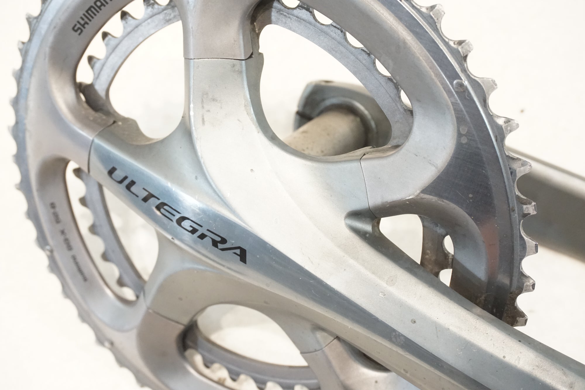 SHIMANO 「シマノ」 ULTEGRA FC-6700 52-39T 172.5mm クランクセット / 横浜戸塚店