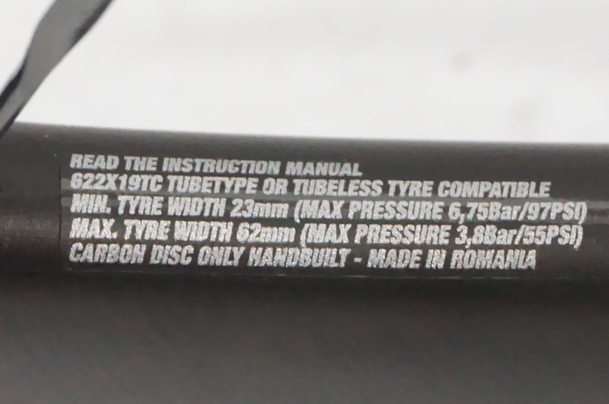 MAVIC 「マヴィック」 COSMIC SLR 65 DISC シマノ11速 ホイールセット / AKIBA店