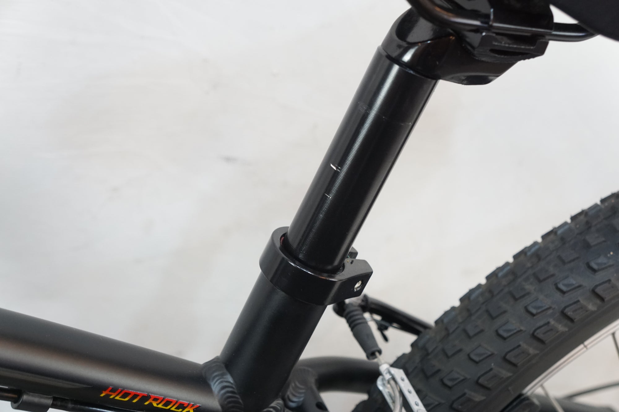 SPECIALIZED 「スペシャライズド」 HOTROCK24 2019年モデル 24インチ キッズバイク / バイチャリ浦和ベース