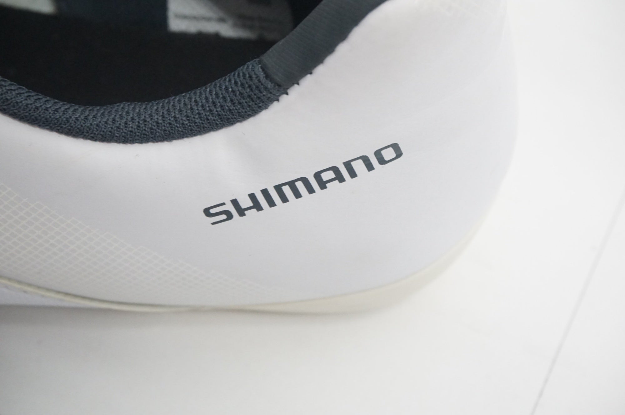 SHIMANO 「シマノ」 SH-RC300 シューズ / バイチャリ福岡店 / 福岡店