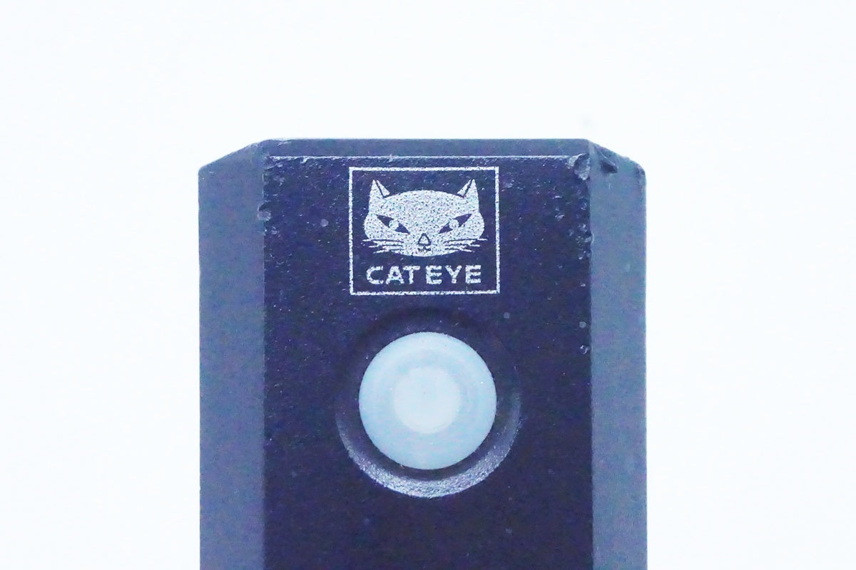 CATEYE「キャットアイ」 AMPP 300 フロントライト/ 京都西院店