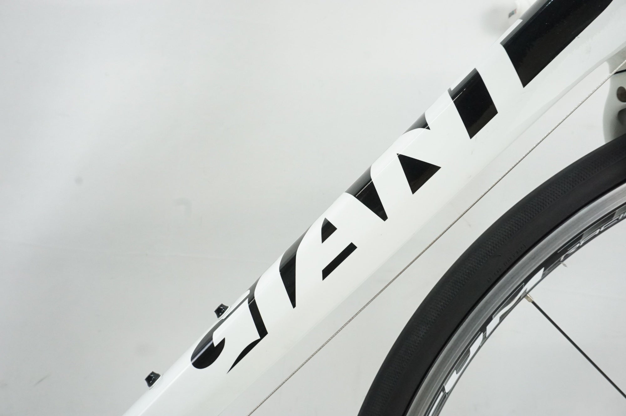 GIANT 「ジャイアント」 DEFY3 2013年モデル ロードバイク カスタム / 大宮店