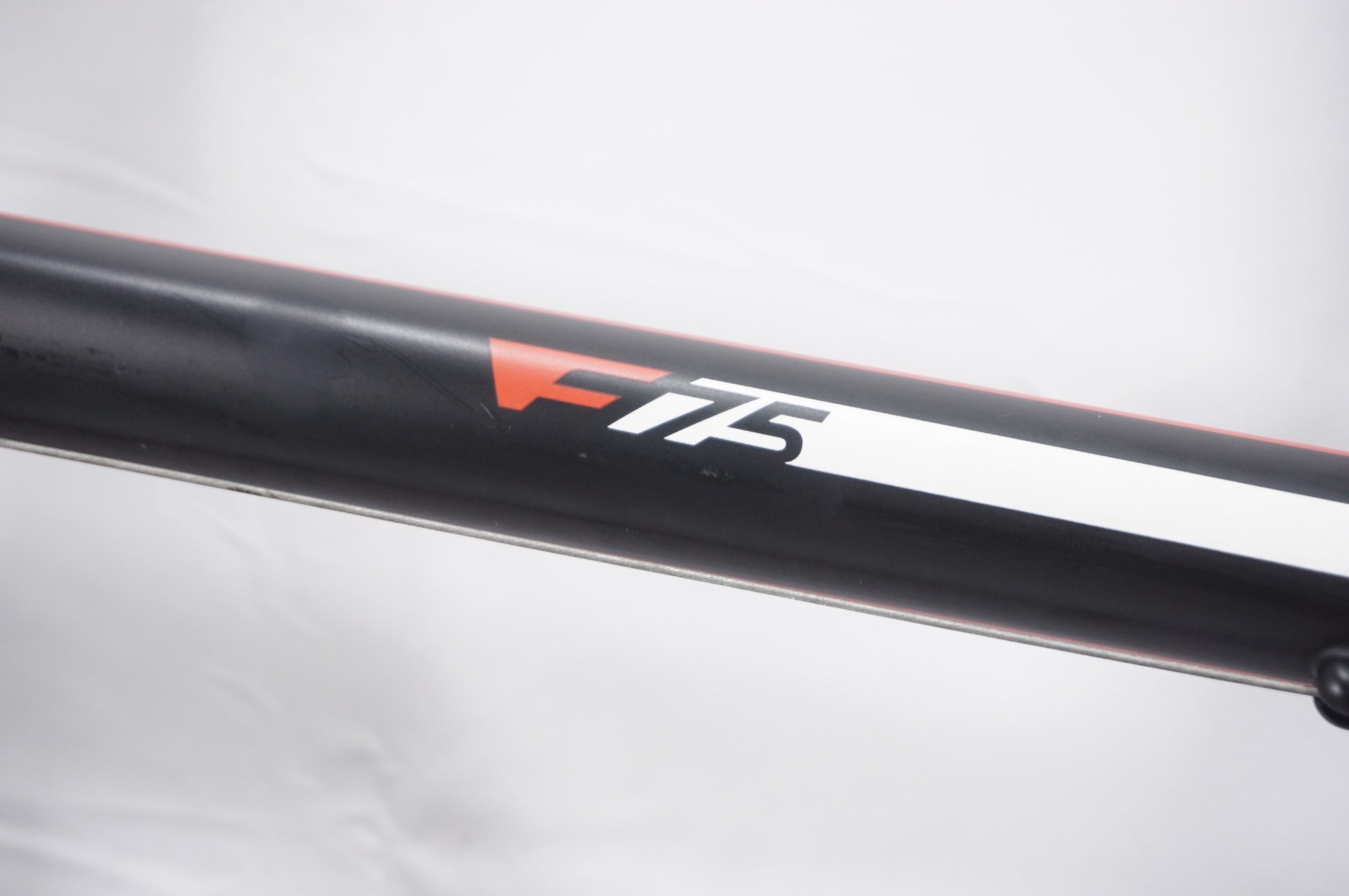 FELT 「フェルト」 F75 2014年モデル ロードバイク / AKIBA店