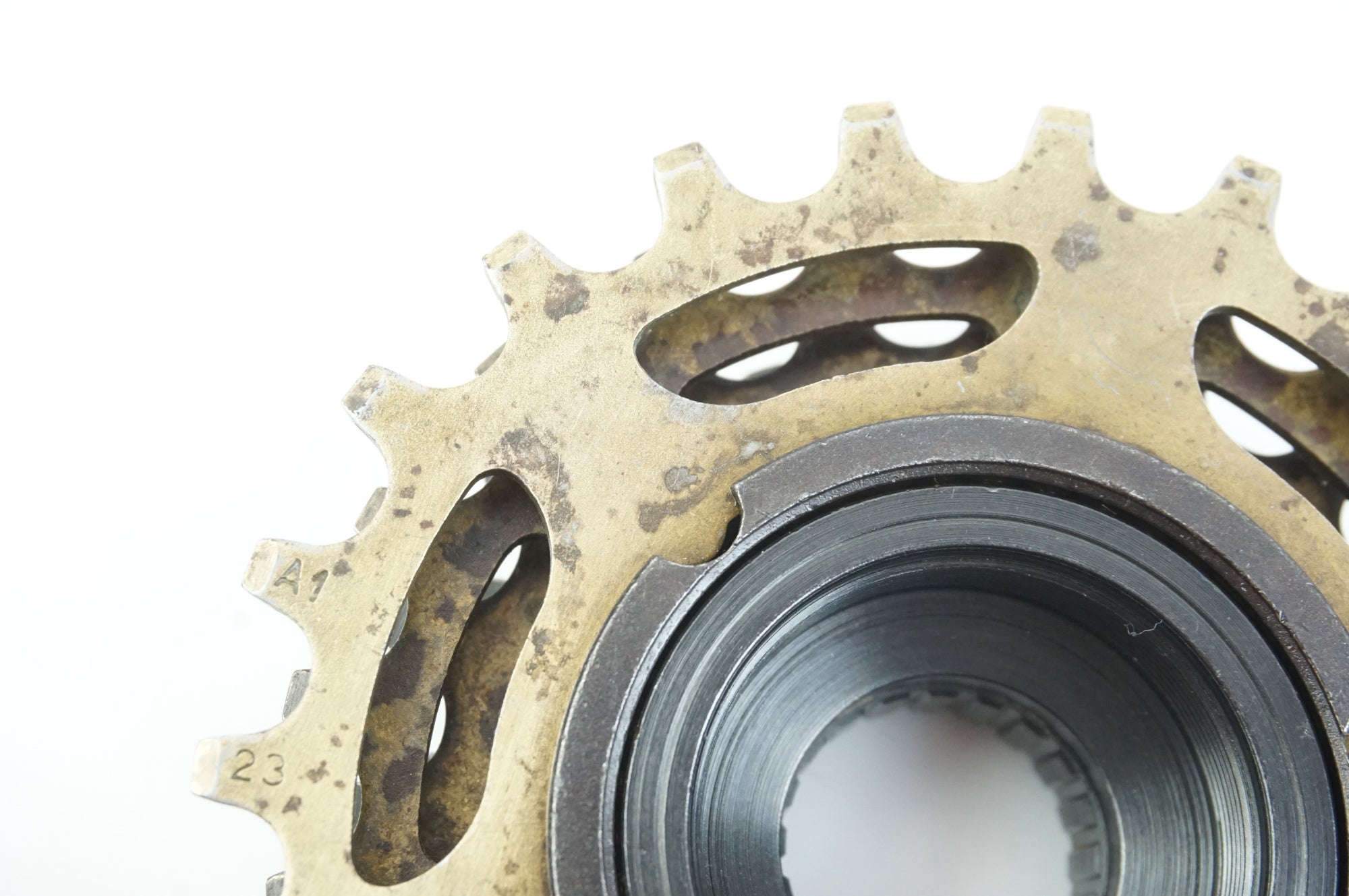 REGINA 「レジナ」 SYNCHRO 90 6S 13-23T ボスフリースプロケット / 中目黒店