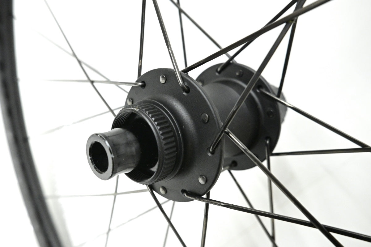 BONTRAGER 「ボントレガー」 AEOLUS ELITE 35 TLR DISC シマノ11速 ホイールセット / 名古屋大須店