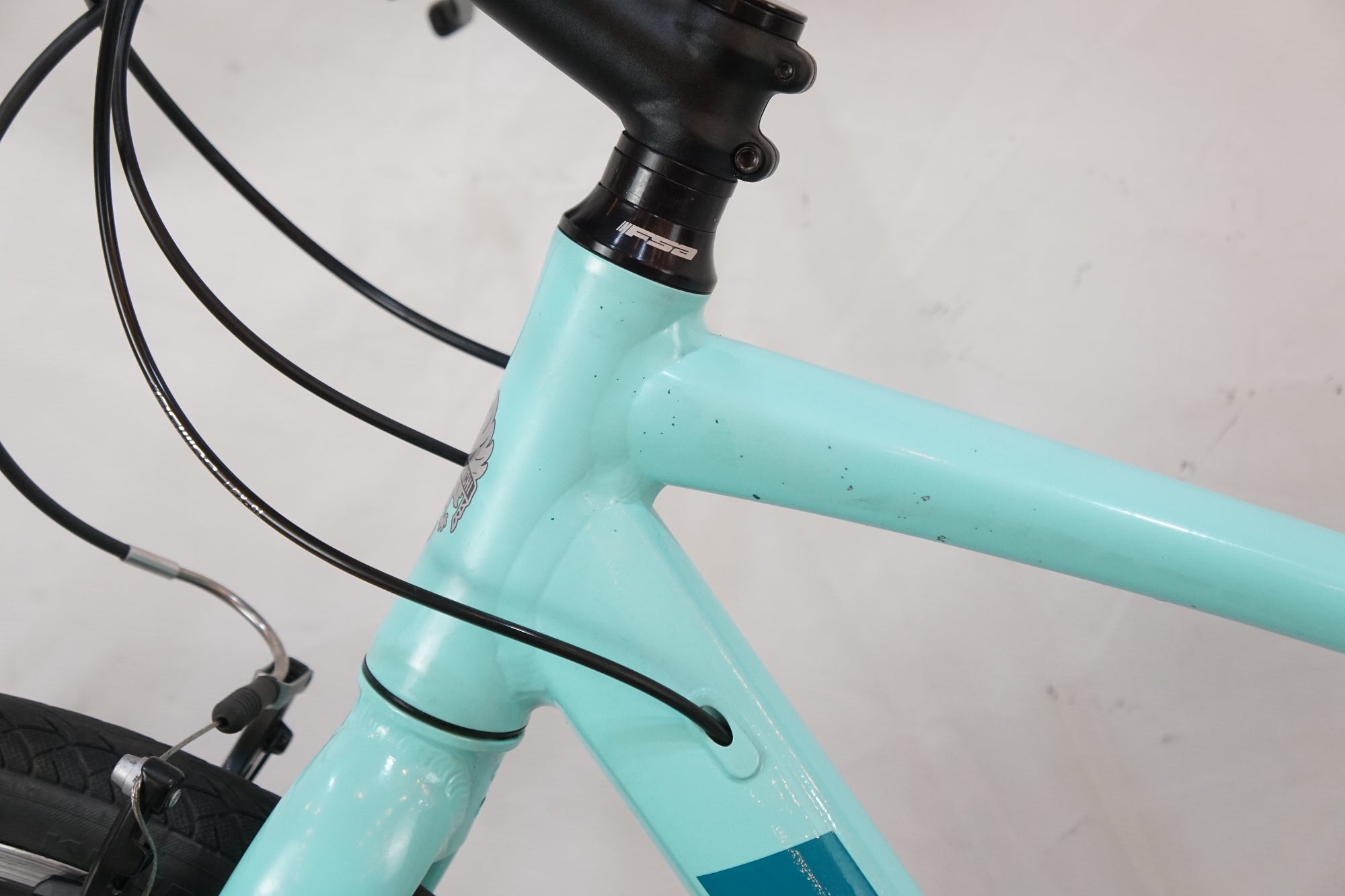 BIANCHI 「ビアンキ」 C SPORT 1 2022年モデル クロスバイク / バイチャリ浦和ベース