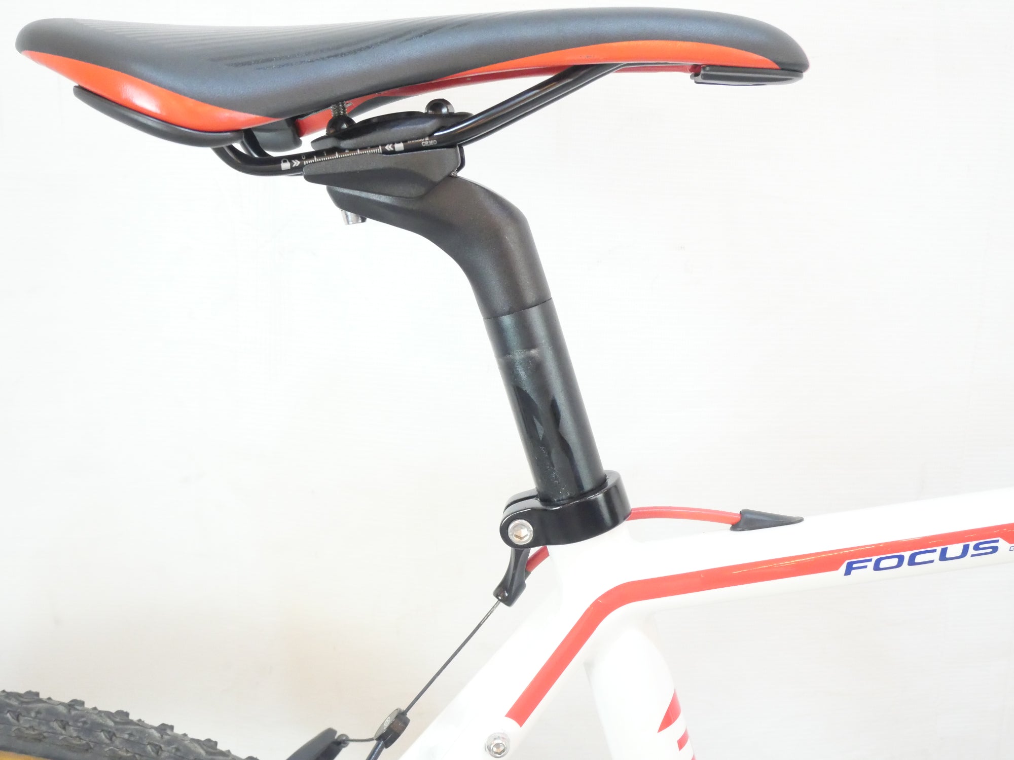 FOCUS 「フォーカス」 MARES AX 2.0 2014年モデル グラベルロード / 名古屋大須店