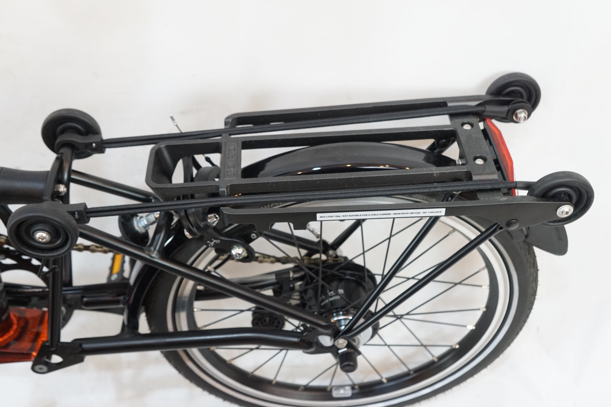 BROMPTON 「ブロンプトン」 CLINE EXPLORE WITH RACK MID BAR 2023年モデル 16インチ 折りたたみ自転車 / バイチャリ浦和ベース