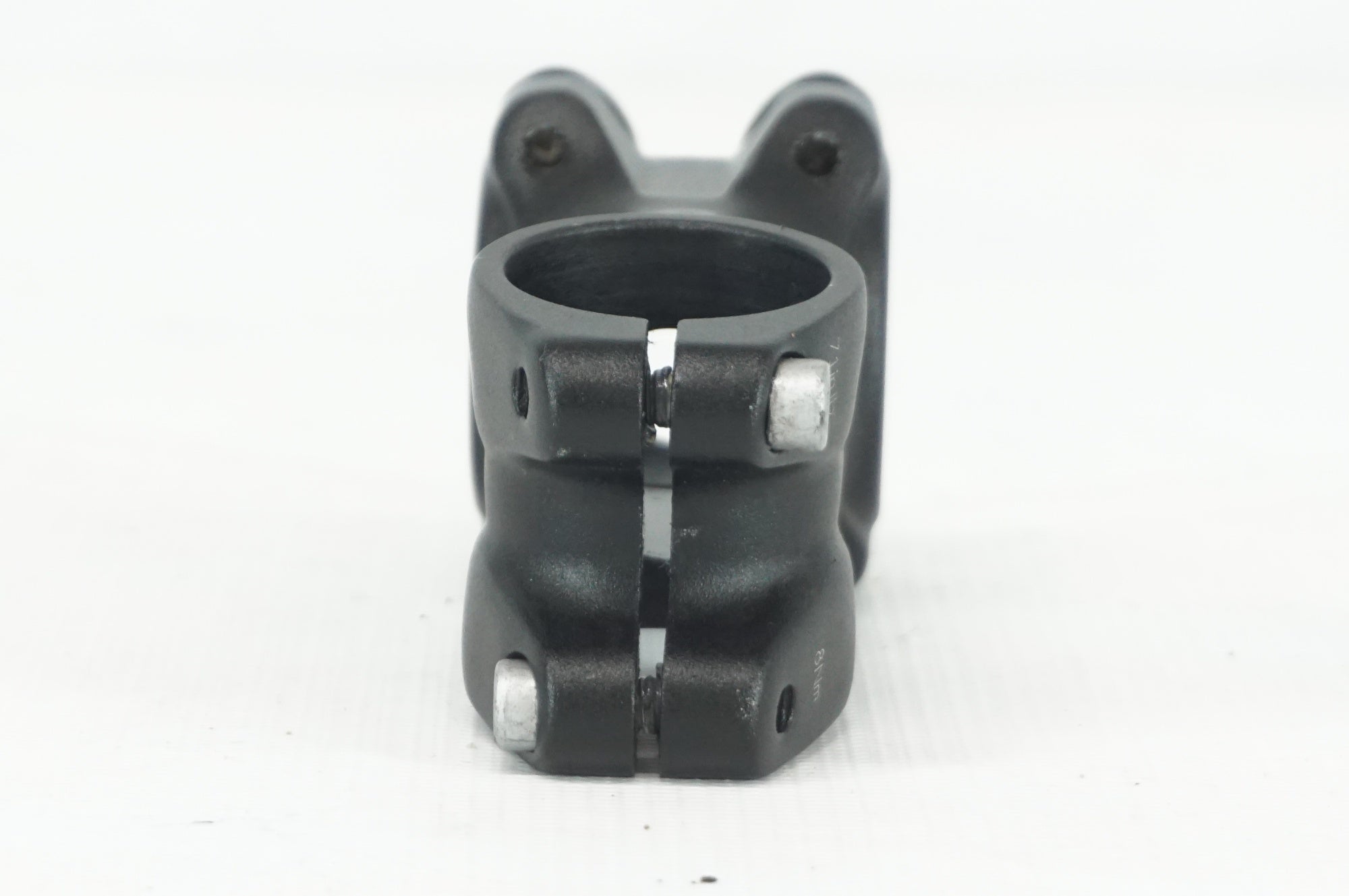 KONA 「コナ」 Φ31.8 60mm ステム / 阪急塚口店