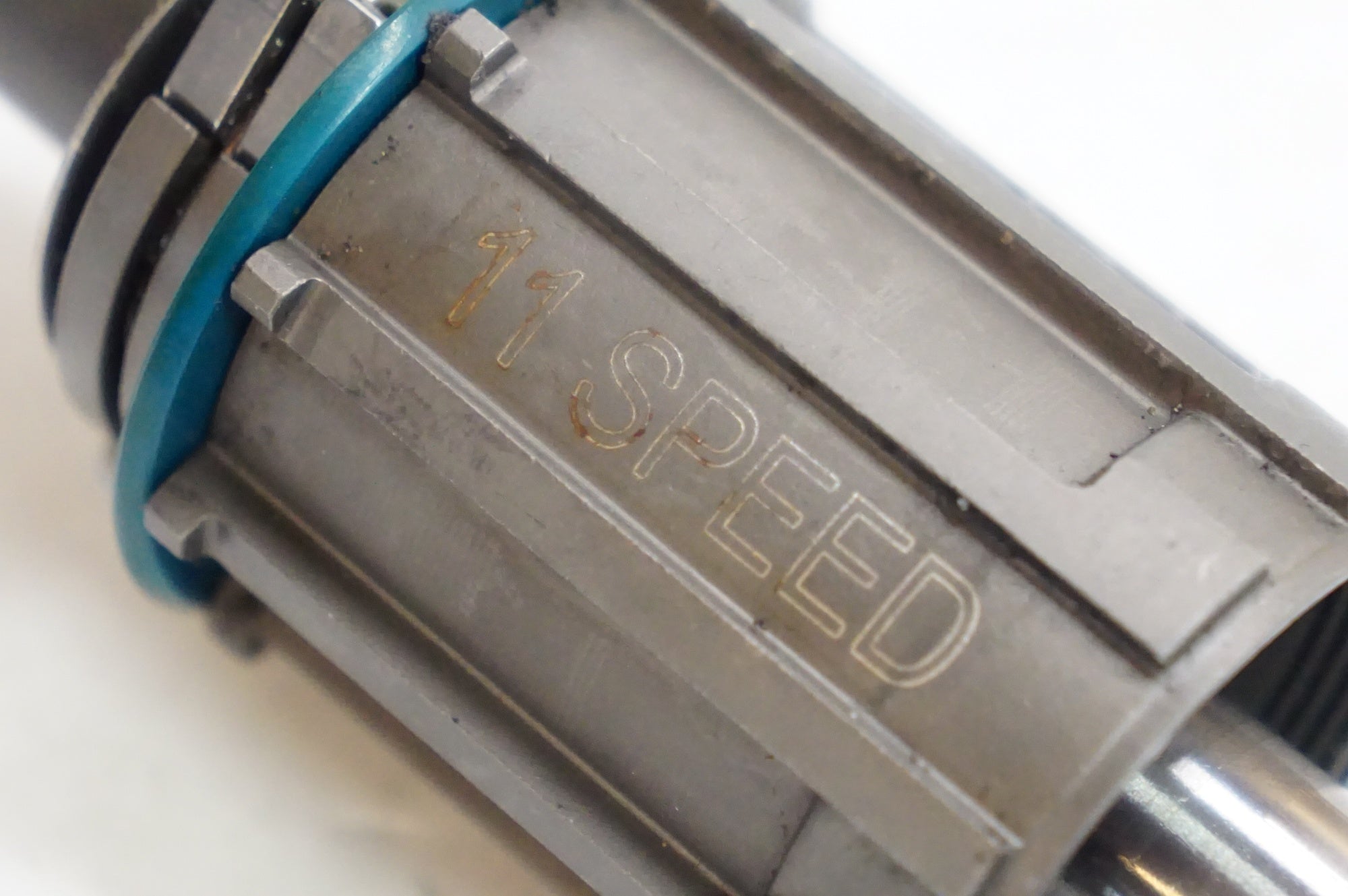 FULCRUM 「フルクラム」 RACING 7 (R5-120 / FH-BU015X1 フリーボディ付き) リアハブシャフト / 熊谷本店