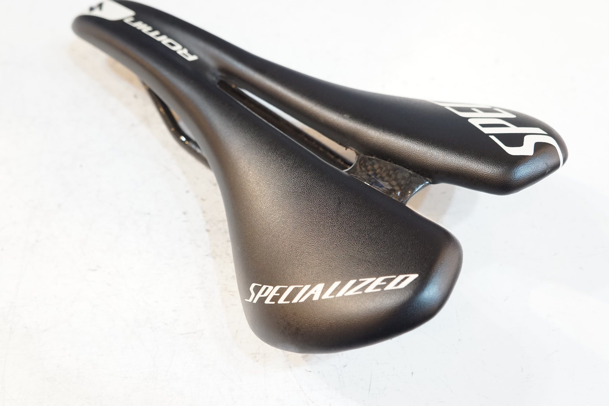 SPECIALIZED 「スペシャライズド」 ROMIN サドル / バイチャリ浦和ベース