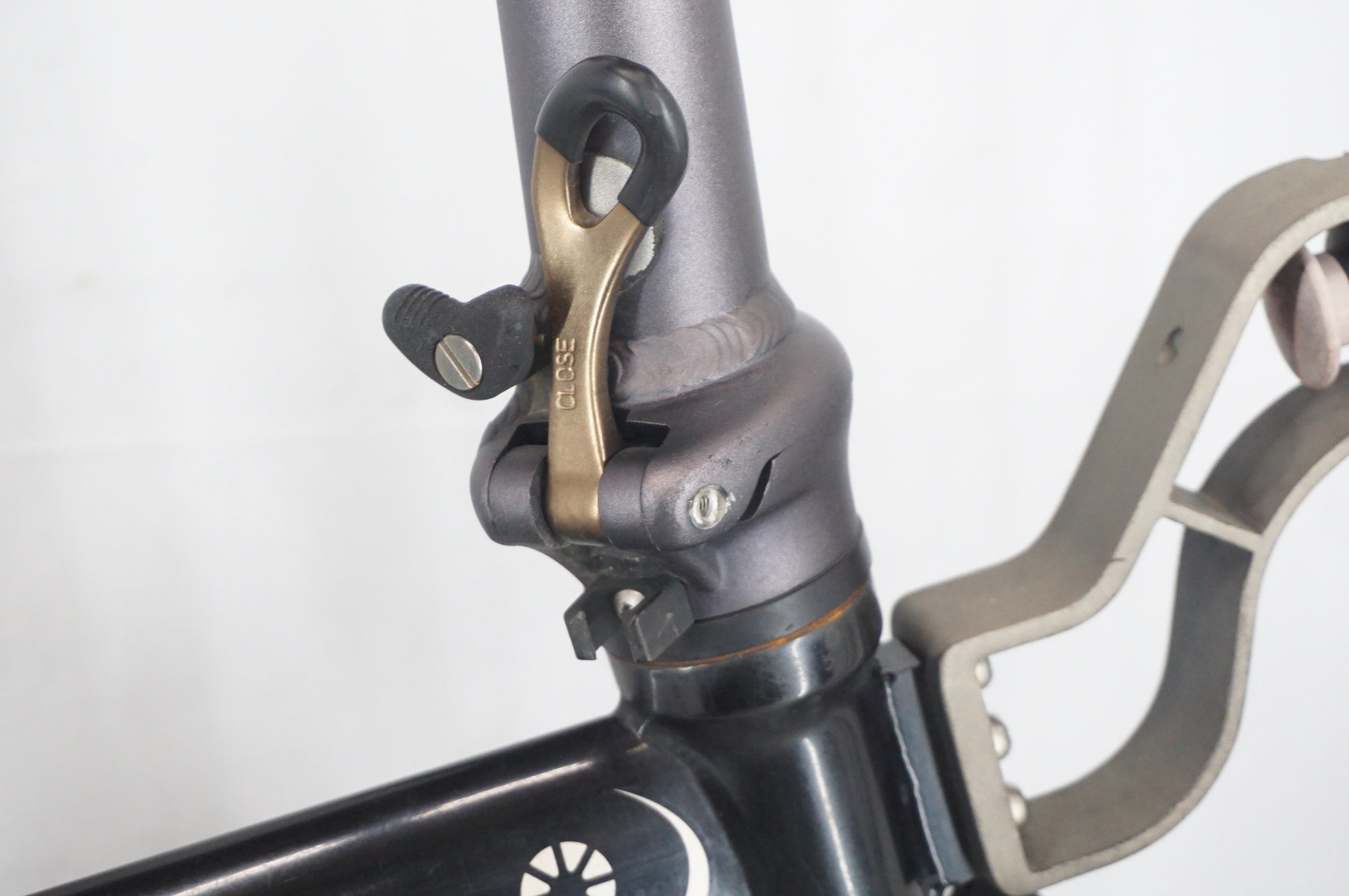DAHON 「ダホン」 SPEED FALCO 2016年モデル 20インチ 折り畳み自転車 / 阪急塚口店