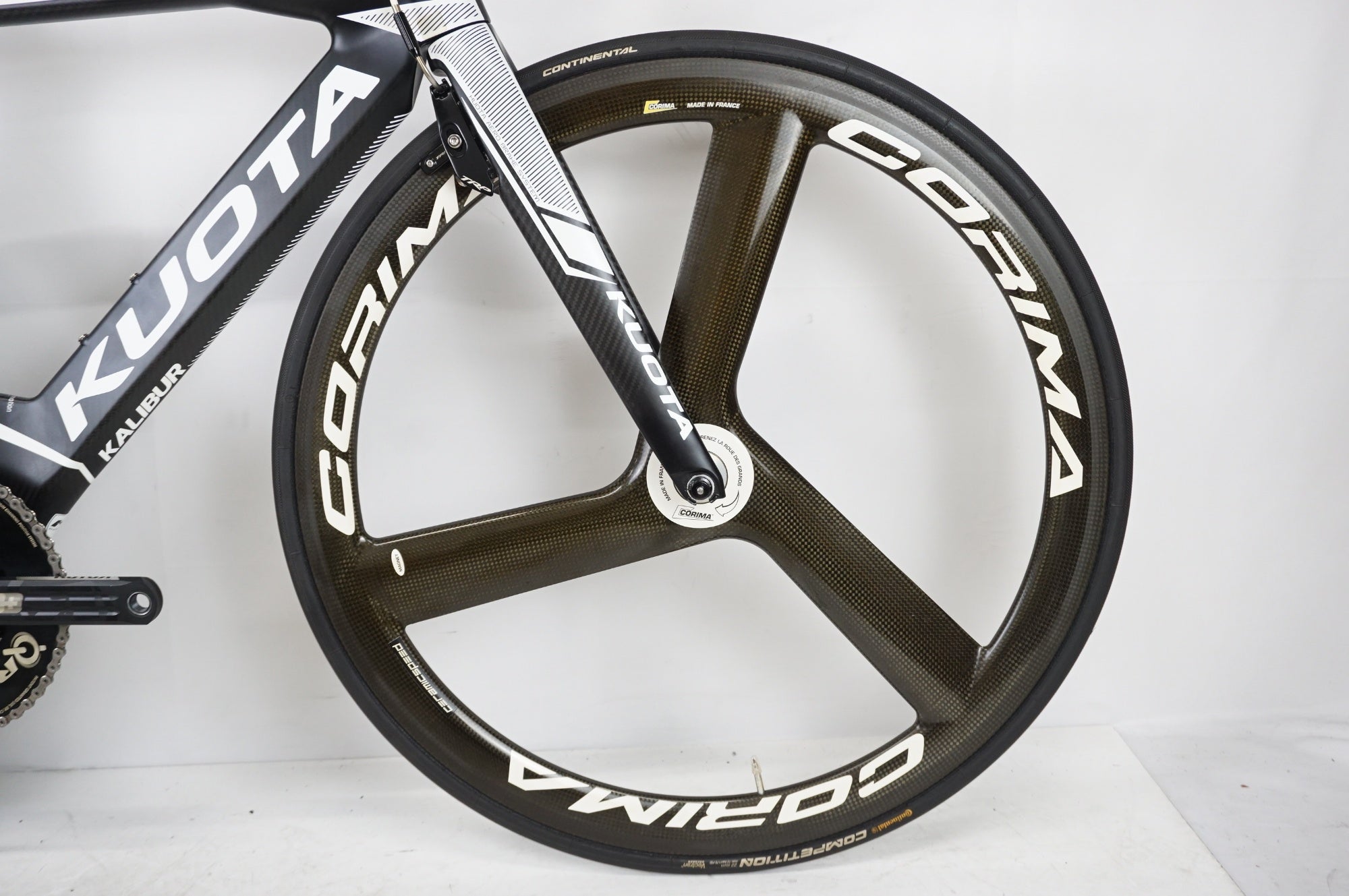 KUOTA 「クオタ」 KALIBUR 2016年モデル ロードバイク / バイチャリ浦和ベース