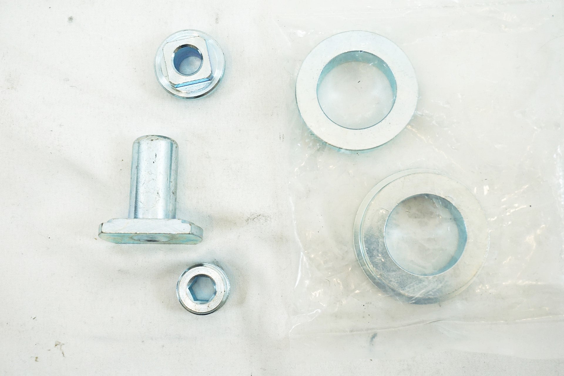 ブランド不明 BB30 脱着工具 / 有明ガーデン店