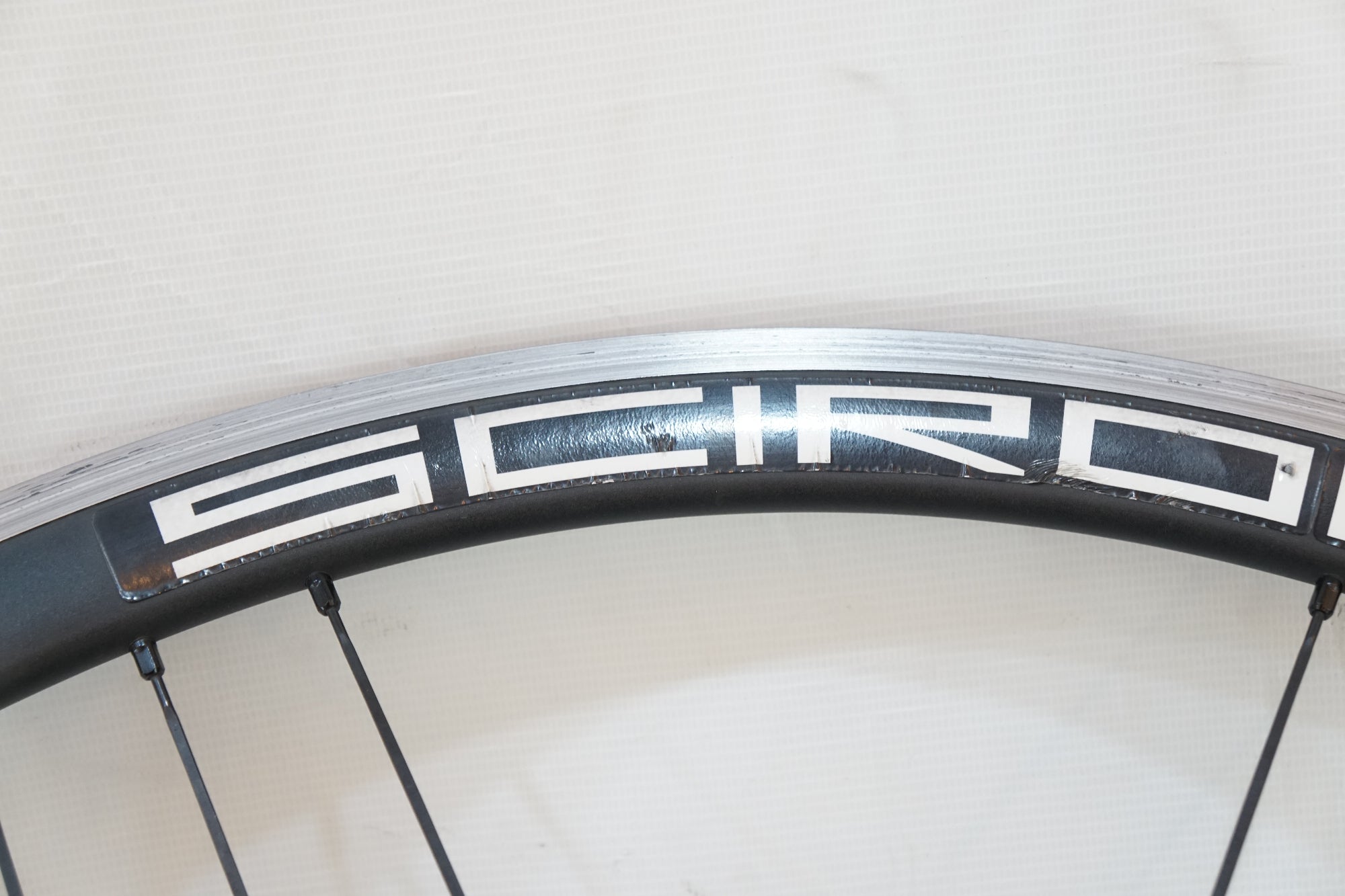 CAMPAGNOLO 「カンパニョーロ」 SCIROCCO 35 C15 シマノ11速 ホイールセット / バイチャリ浦和ベース