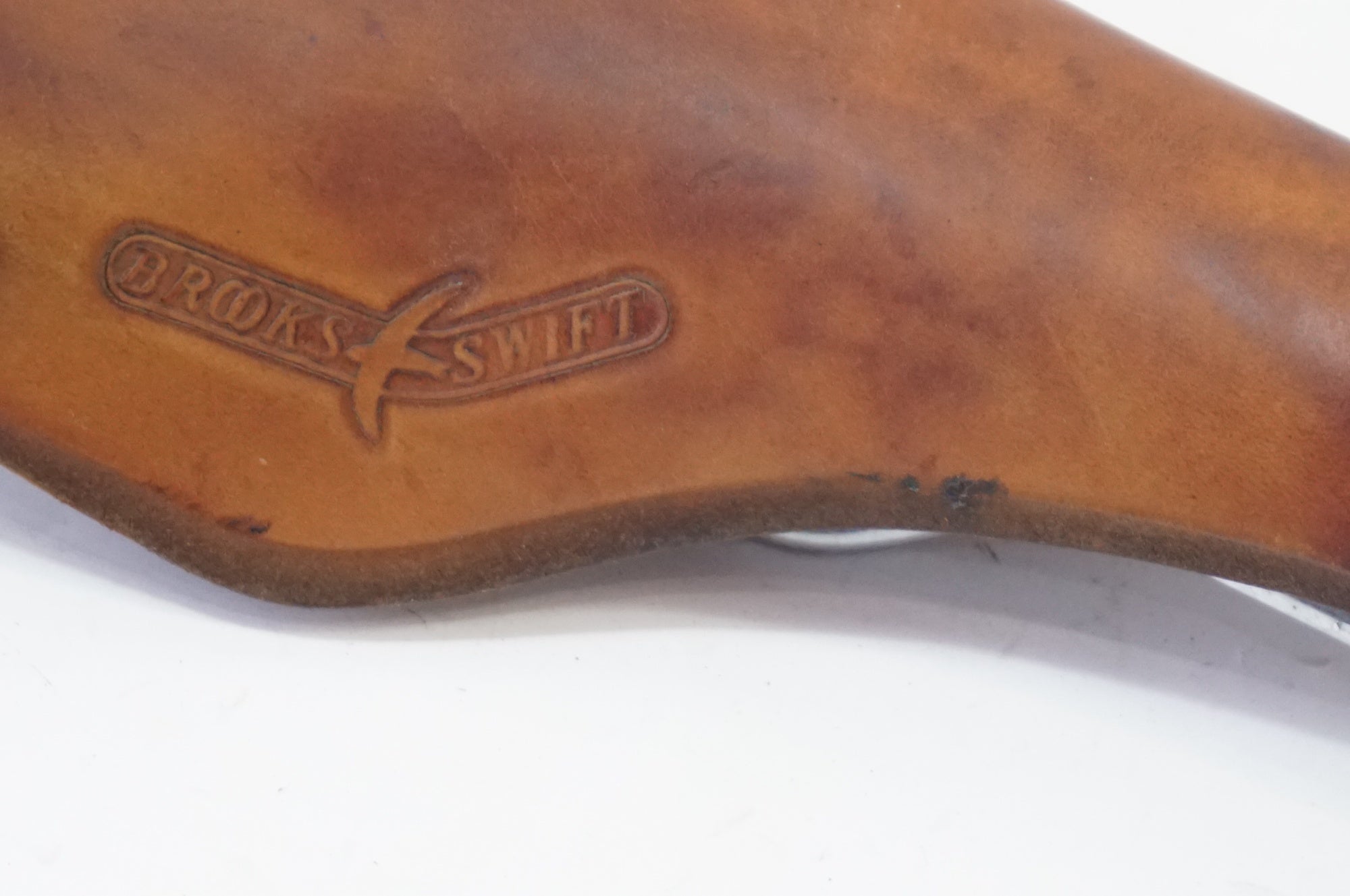 BROOKS 「ブルックス」 SWIFT サドル / 世田谷店