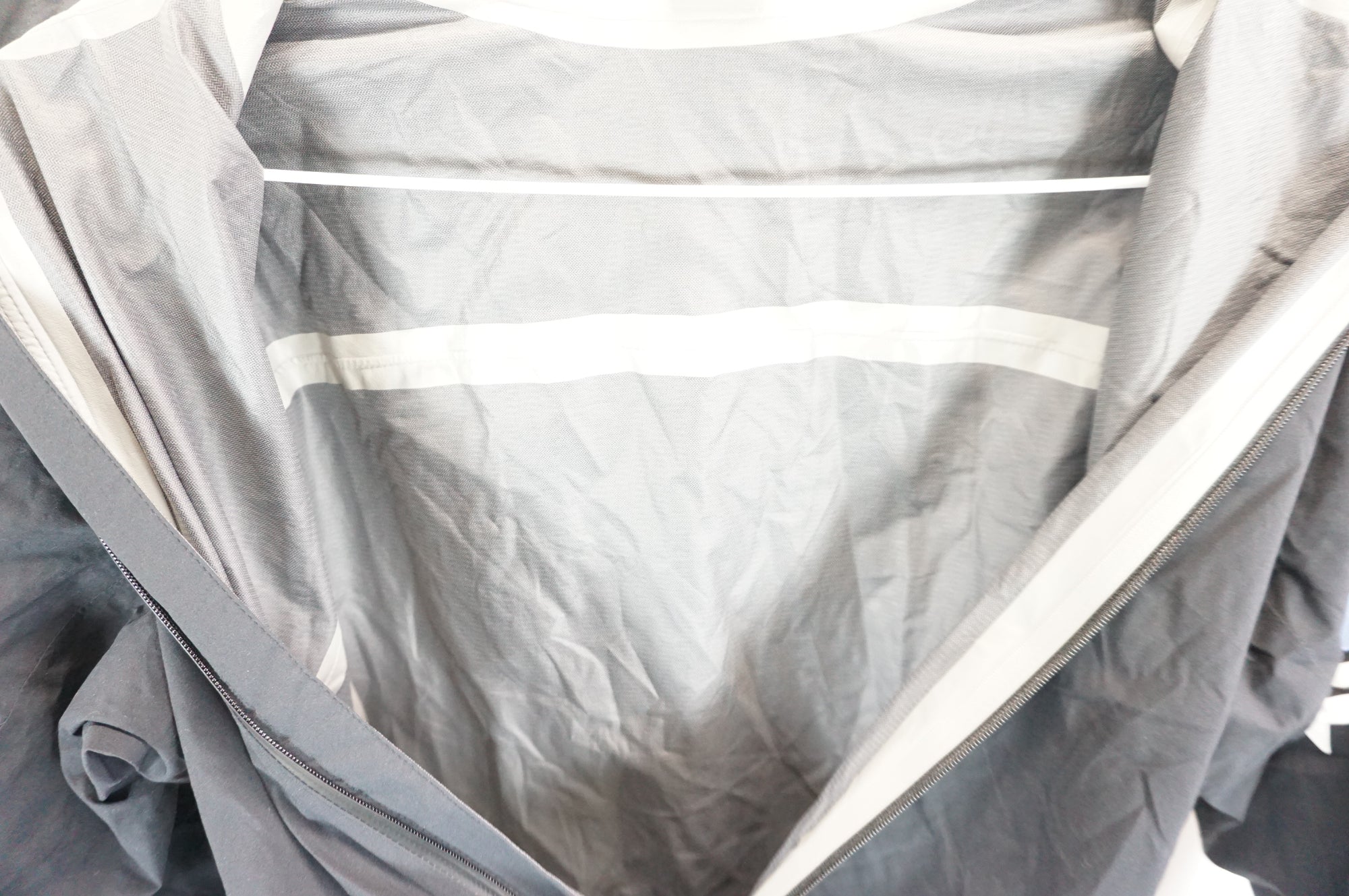 LE COQ SPORTIF 「ルコックスポルティフ」 Sサイズ ライトシェルジャケット / 宇都宮店