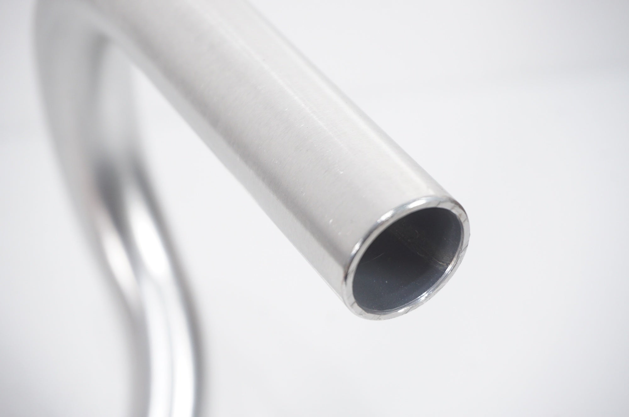 NITTO 「ニットー」 Neat Mod185 φ26.0 400mm ハンドル / AKIBA店