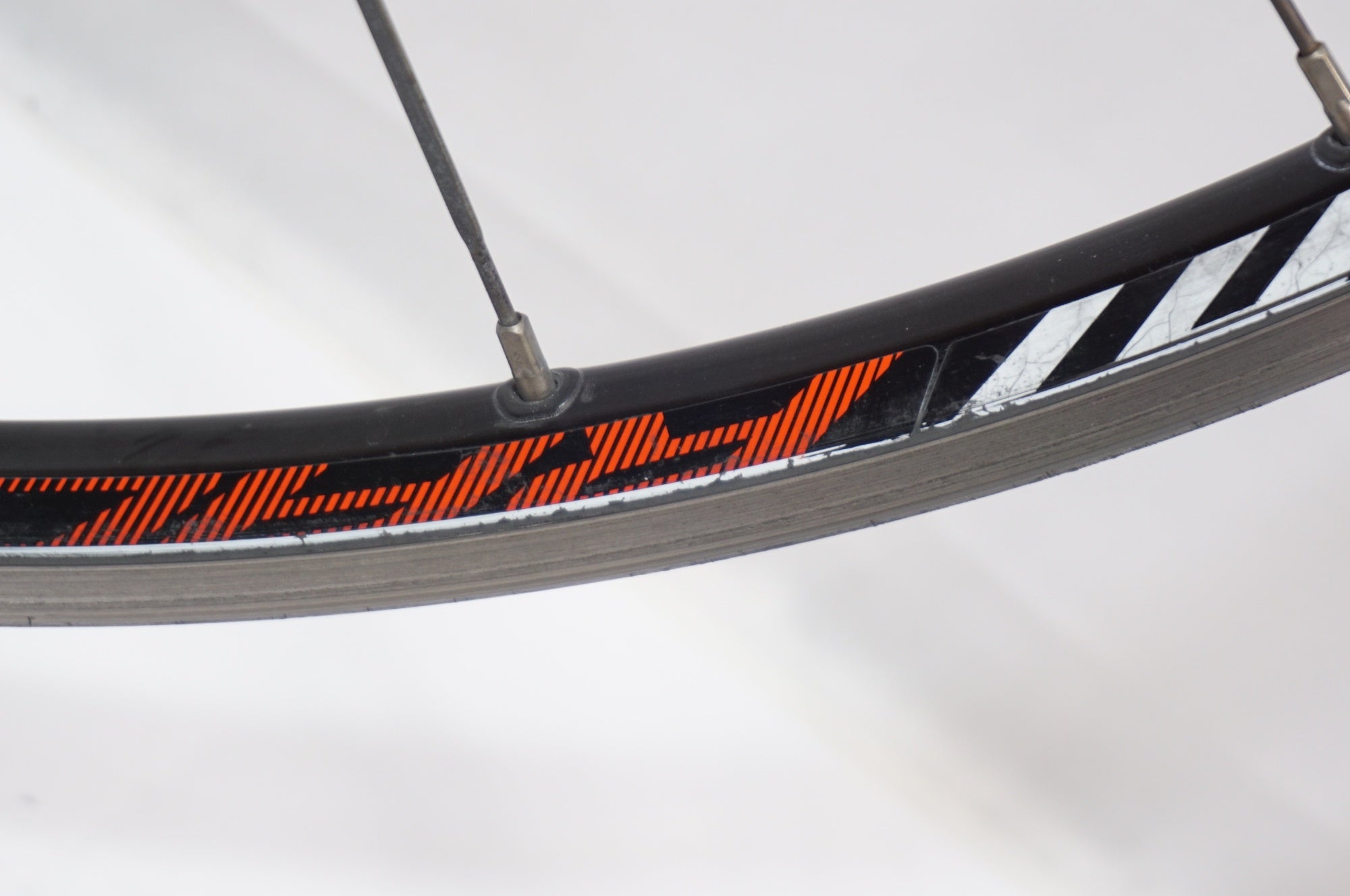 MAVIC 「マヴィック」 AKSIUM RACE シマノ11速 ホイールセット / 世田谷店