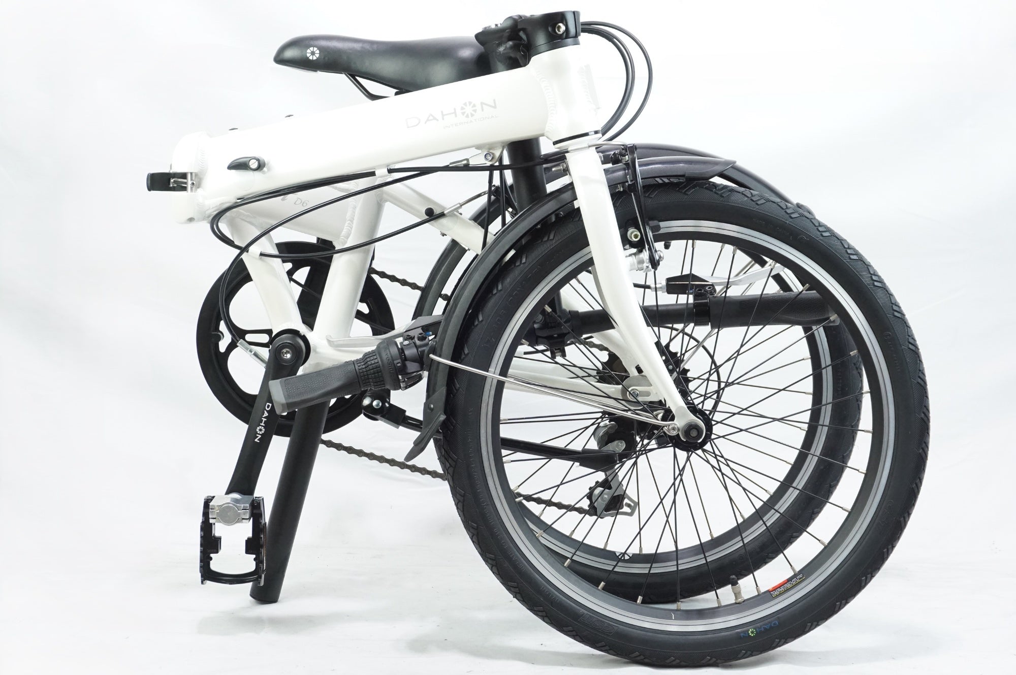 DAHON 「ダホン」 HIT D6 2020年モデル 20インチ 折りたたみ自転車 / 中目黒店