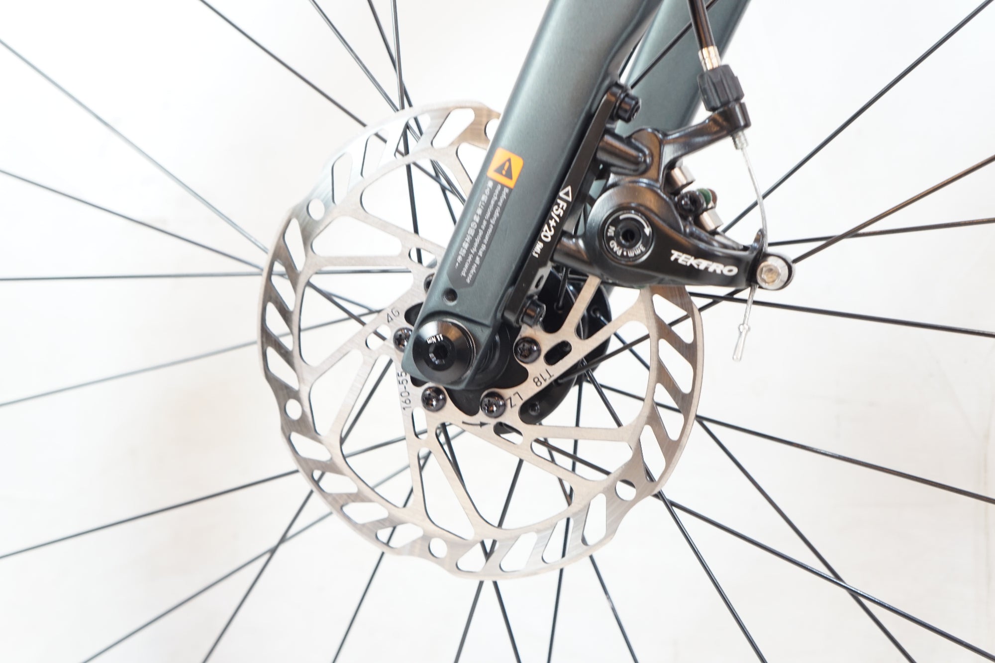 GIANT 「ジャイアント」 REVOLT2 2024年モデル ロードバイク / 宇都宮店