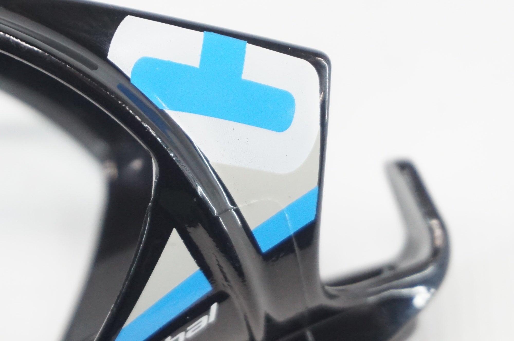 ELITE 「エリート」 CANNIBAL ボトルケージ / 阪急塚口店