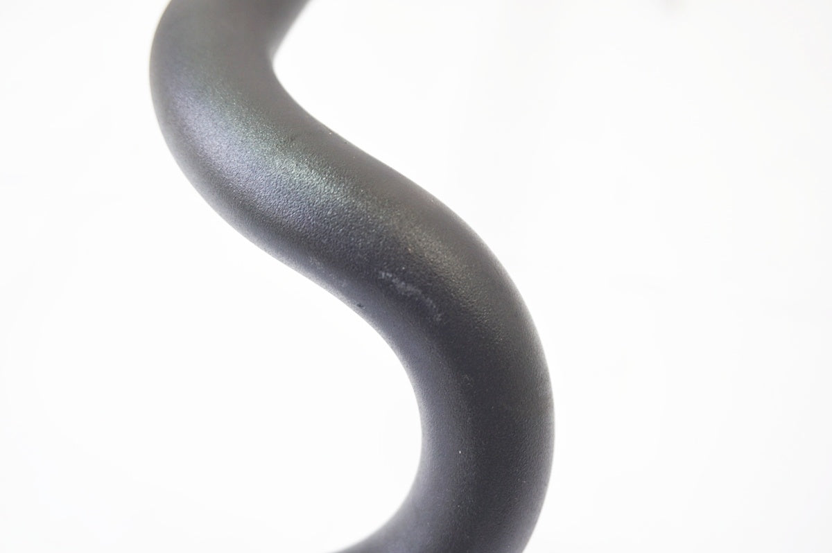 DIXNA 「ディズナ」 CROSS φ31.8 470mm ハンドル / バイチャリ世田谷店