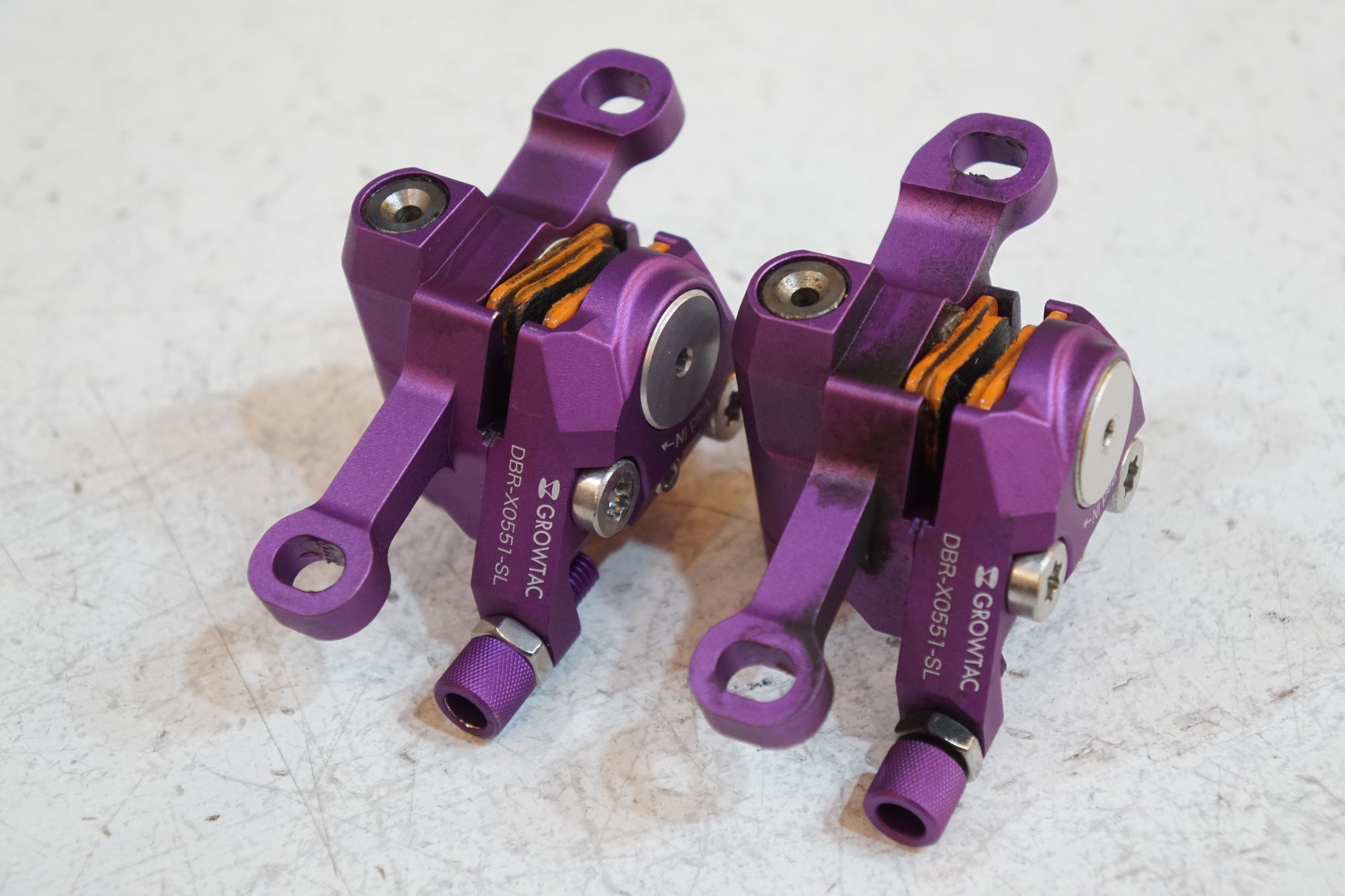 Bill Lawrence パープル色 GOTOHペグ アーム付 新品弦張替済 Bill Lawrence パープル色 GOTOHペグ アーム付 新品弦張替済 GROWTAC