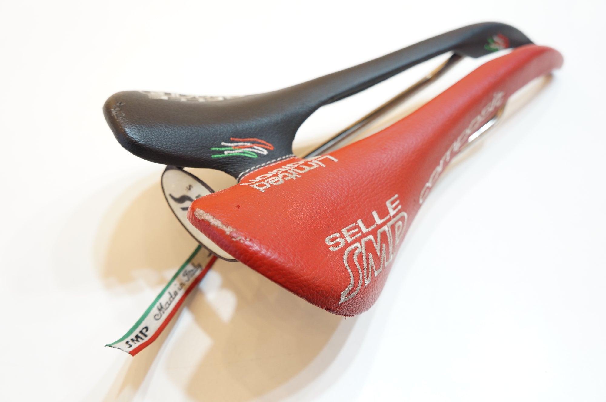 SELLE SMP 「セラ エスエムピー」 COMPOSIT サドル / バイチャリ浦和ベース