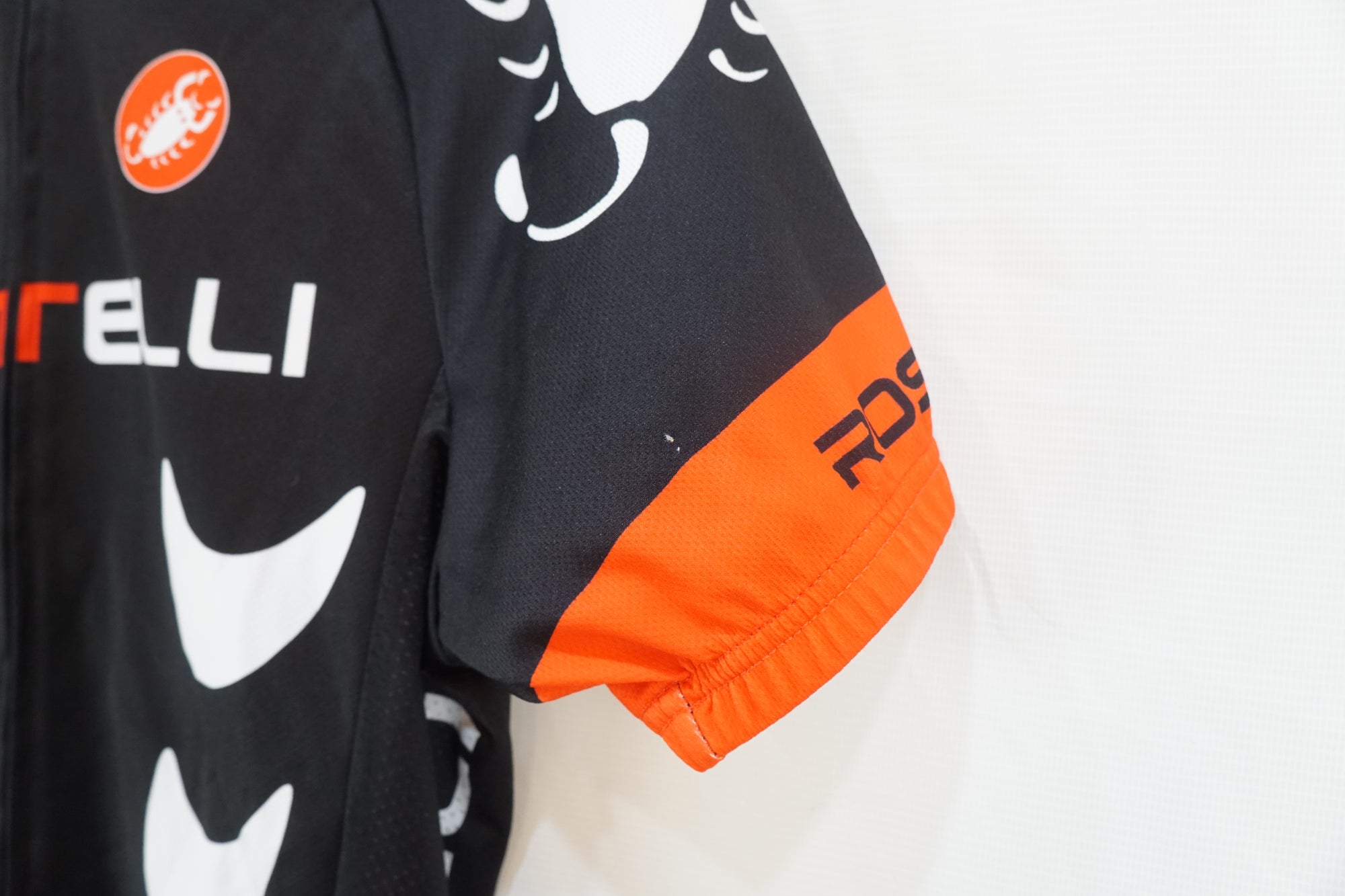 CASTELLI 「カステリ」 Sサイズ ジャージ / バイチャリ浦和ベース